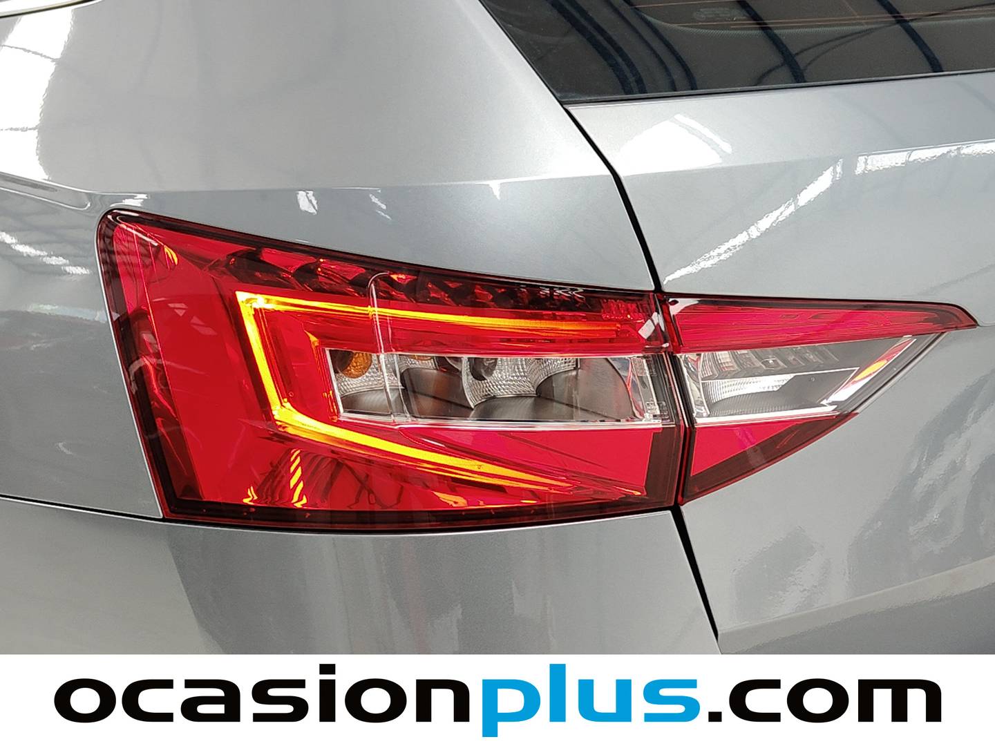 Skoda Superb Skoda Superb Combi 1.6 TDI Ambition DSG (120 CV) km 0