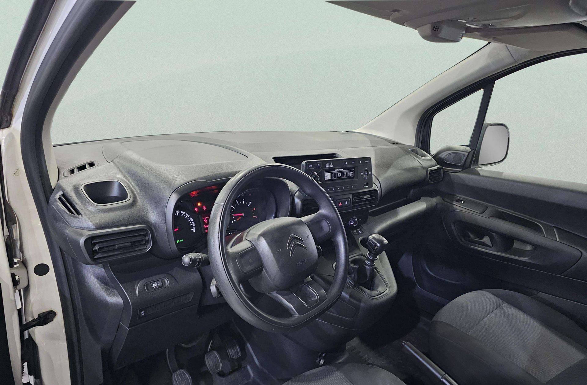 Citroën Berlingo Furgon BlueHDi 100 Talla M Control - foto 6