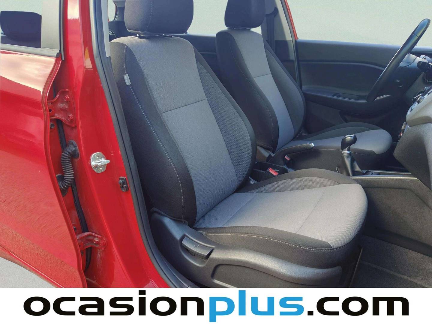 Hyundai i20 Hyundai i20 1.2 MPI Essence LE (75 CV) manual