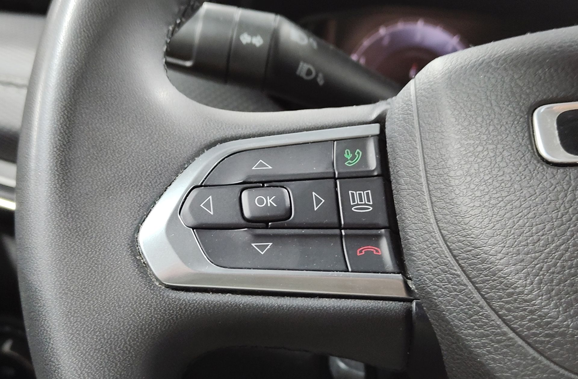 Jeep Compass 1.3 Gse Night Eagle FWD - foto 25