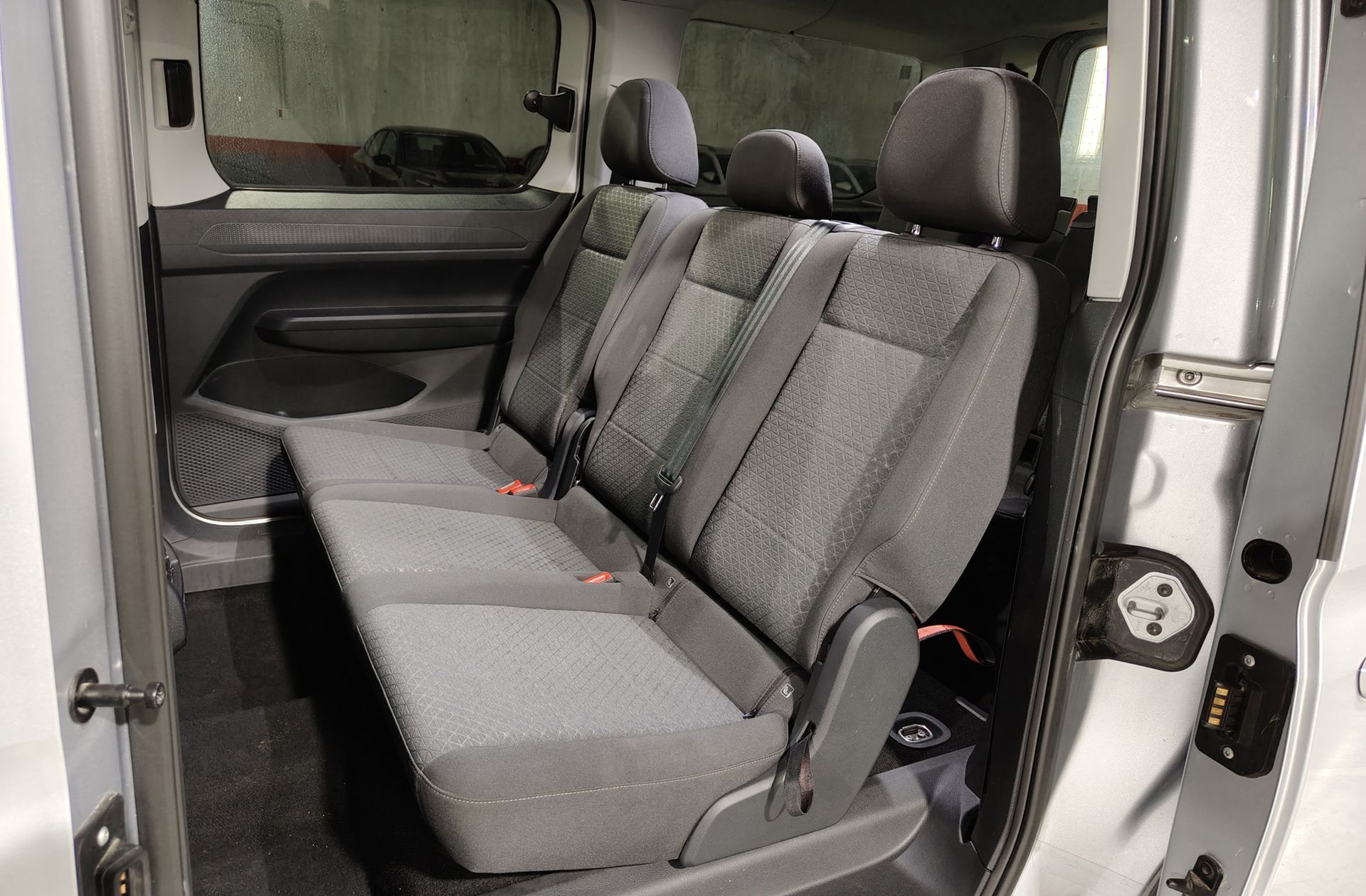 Ford Grand Tourneo Connect 2.0 EcoBlue Titanium 7 plazas - foto 17