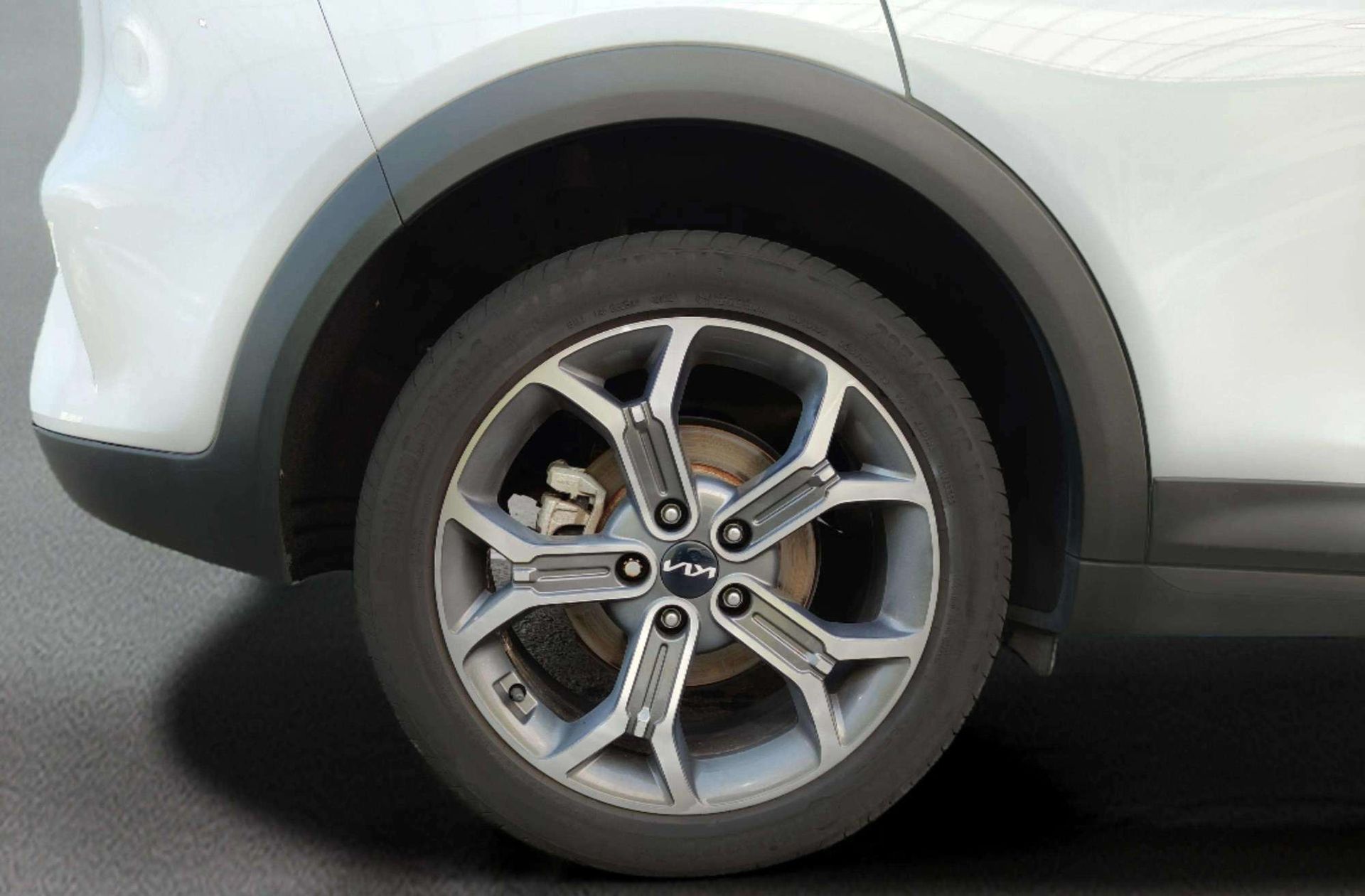 Kia XCeed 1.5 MHEV iMT Tech - foto 40