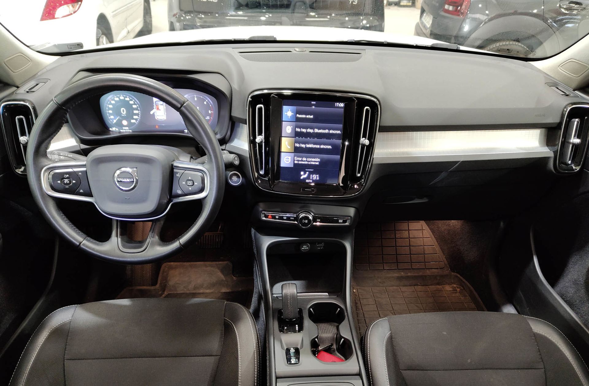 Volvo XC40 D3 Business Plus - foto 6
