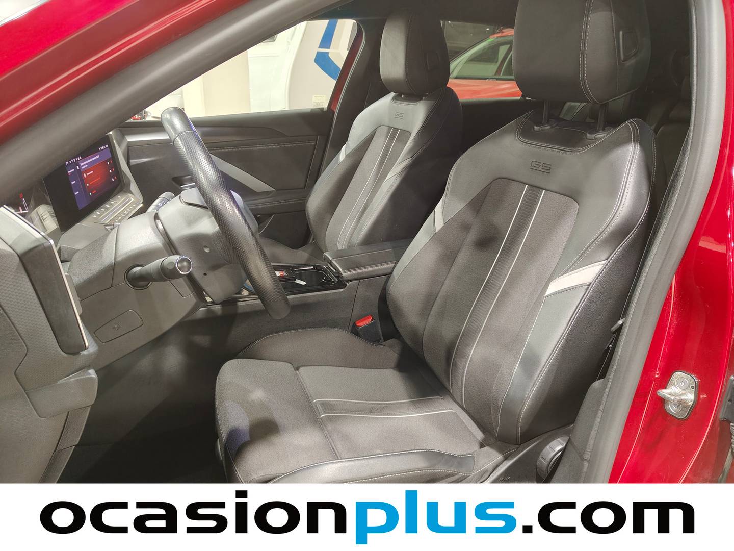 Foto asientos delanteros Opel Astra Opel Astra 1.2 Turbo XHT GS (130 CV)