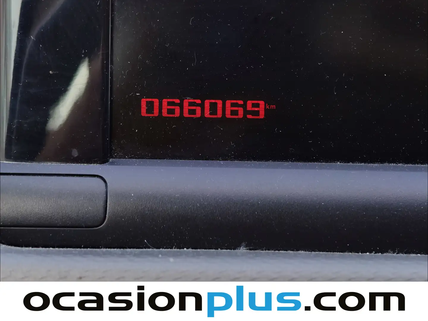 Foto Citroën C4 Cactus Citroen C4 Cactus PureTech 82 Feel (82 CV)