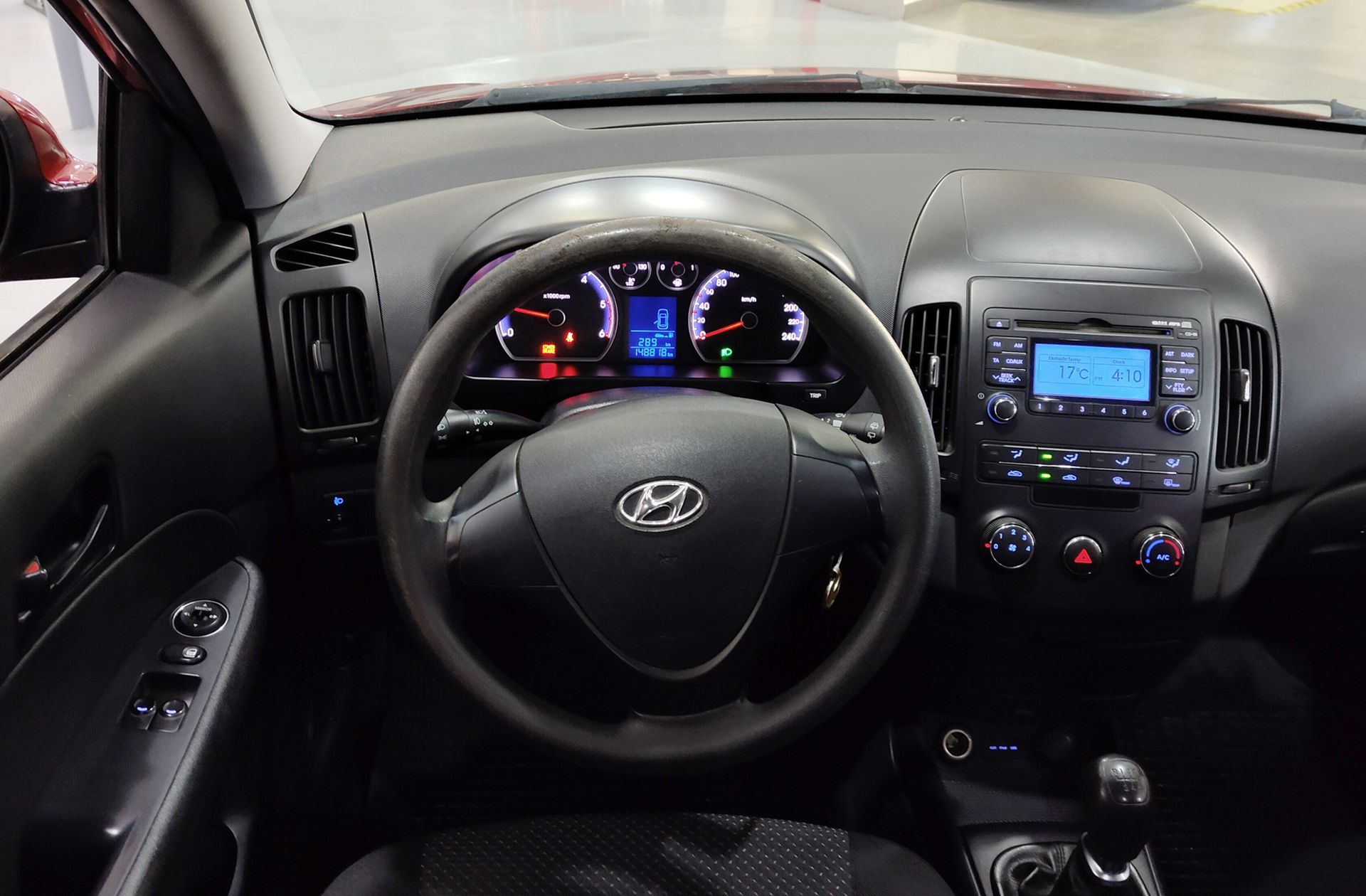 Hyundai i30 1.6 CRDi Comfort GL - foto 17