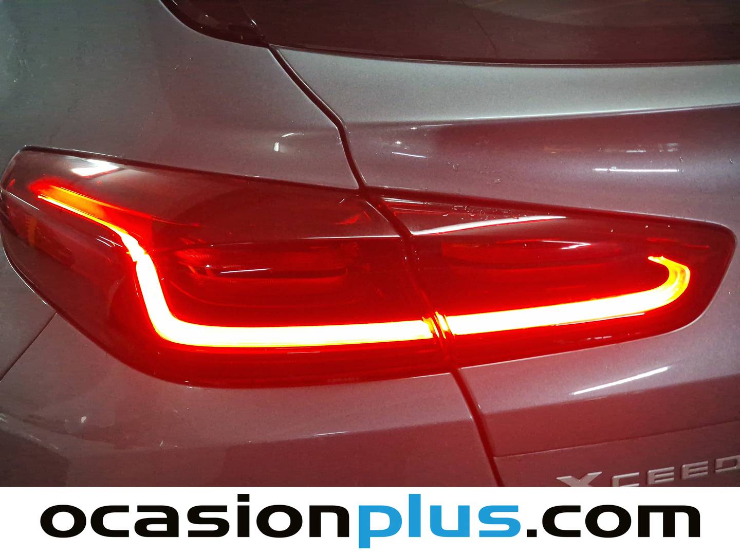 Foto KIA XCeed Kia XCeed 1.0 T-GDi Drive (120 CV)