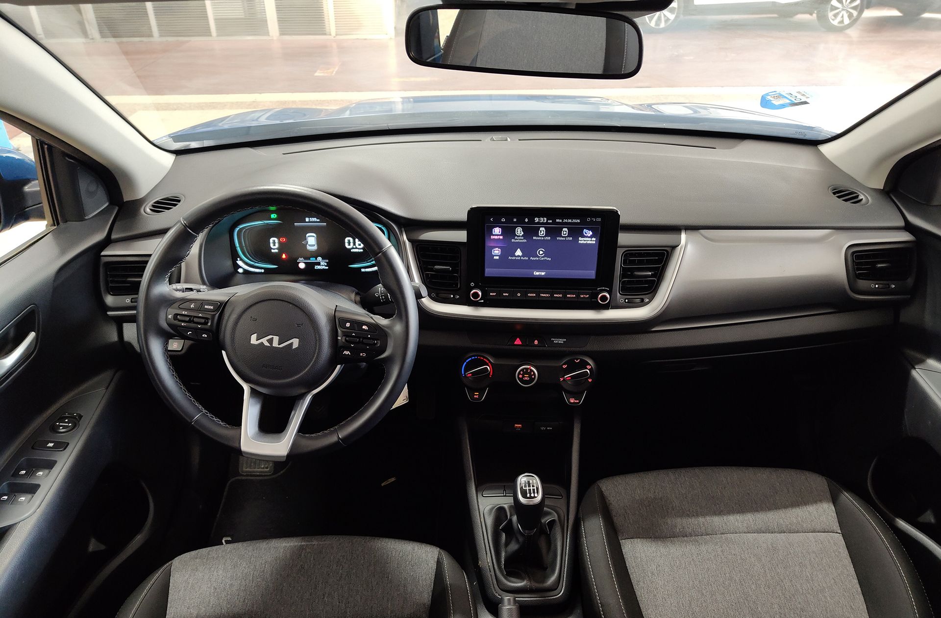 Kia Stonic 1.0 T-GDi MHEV Concept - foto 6