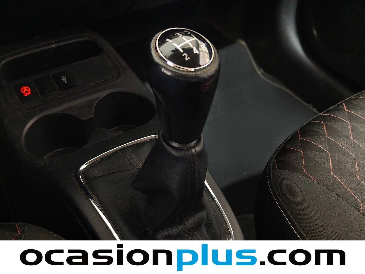Foto asientos delanteros Mitsubishi Space Star Mitsubishi Space Star 120 MPI Motion (71 CV)