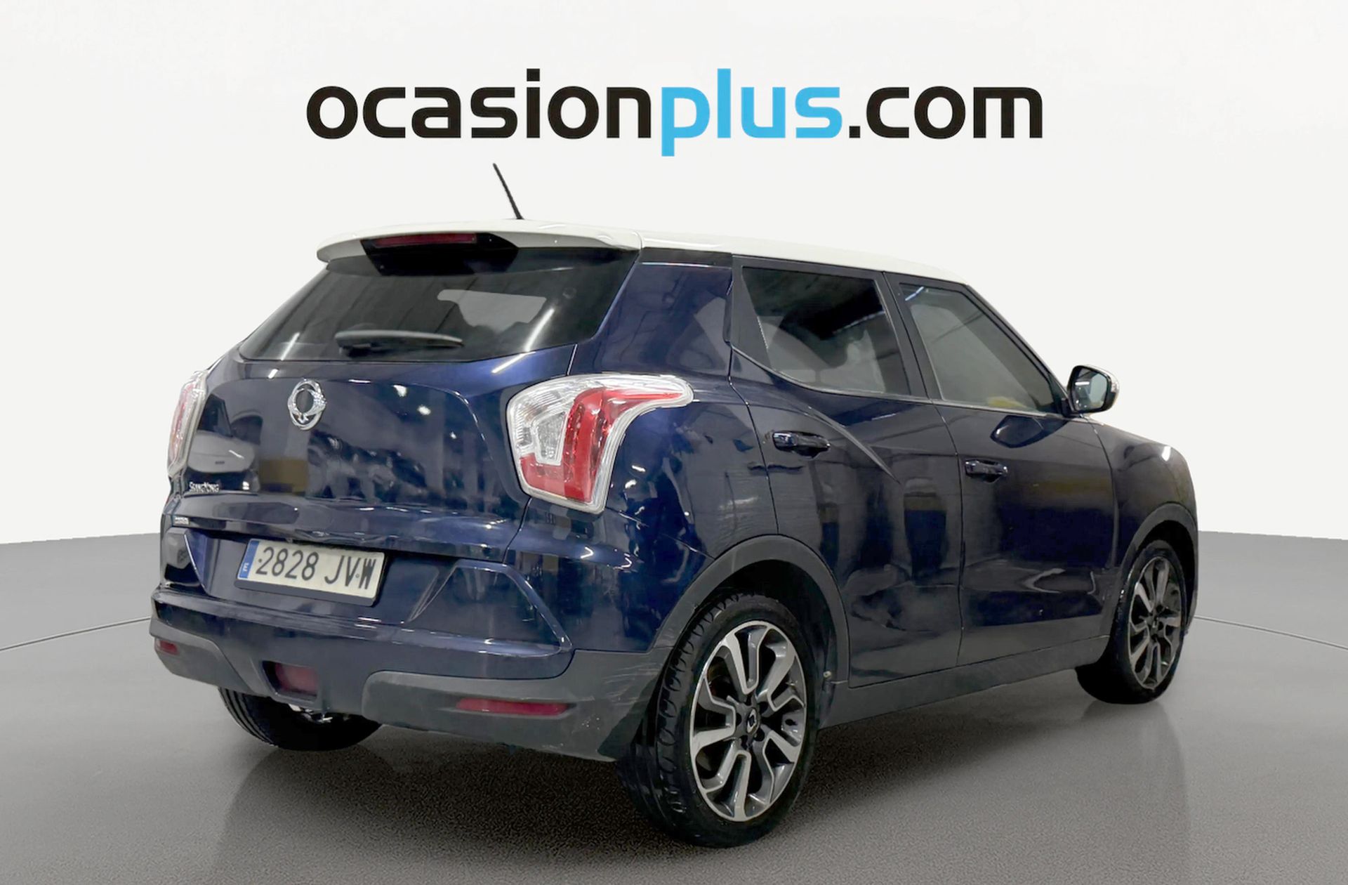 SsangYong Tivoli 1.6 D16T Limited 4x2 - foto 4