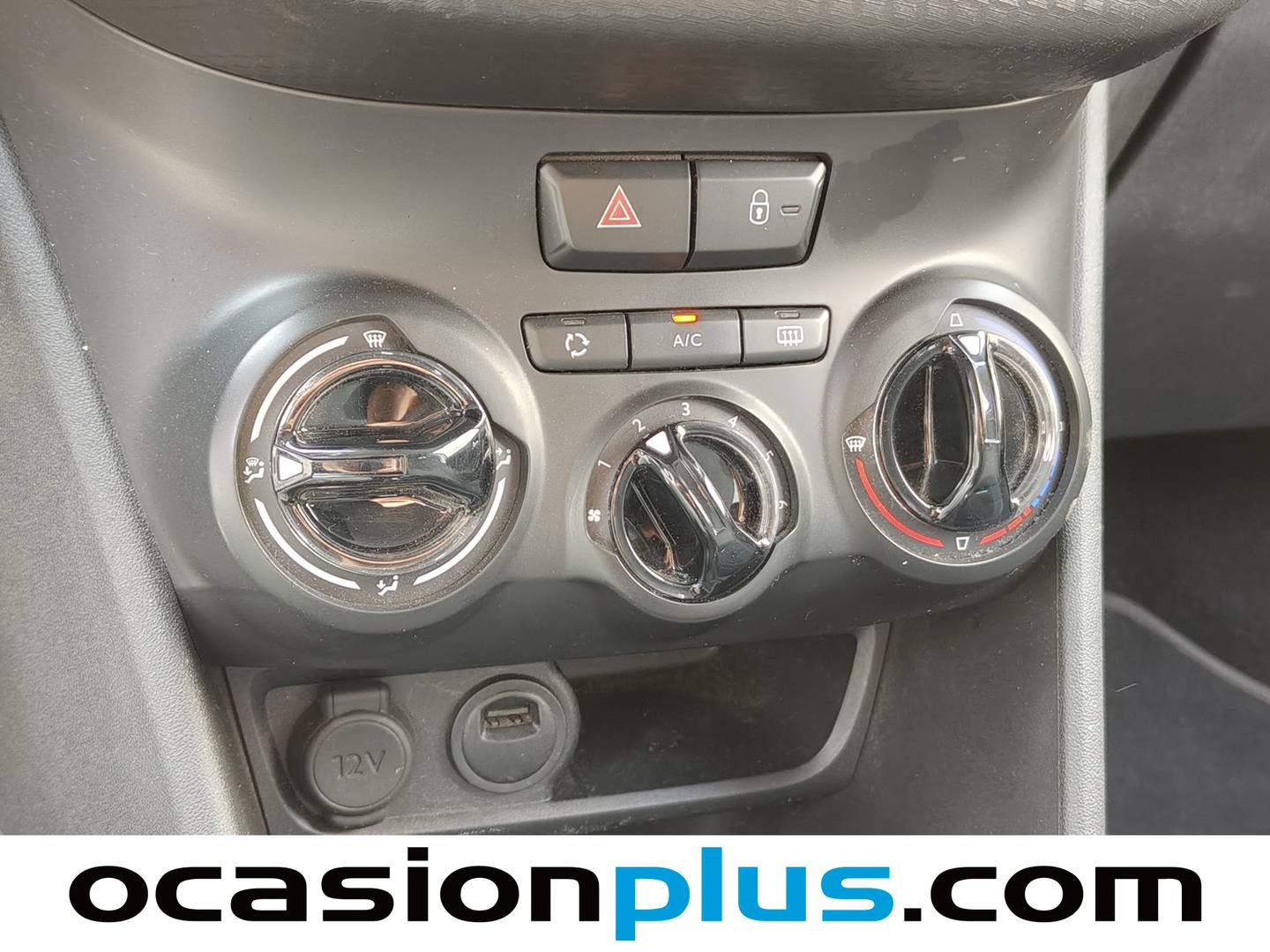 Peugeot 208 Peugeot 208 PureTech Signature (82 CV) barato