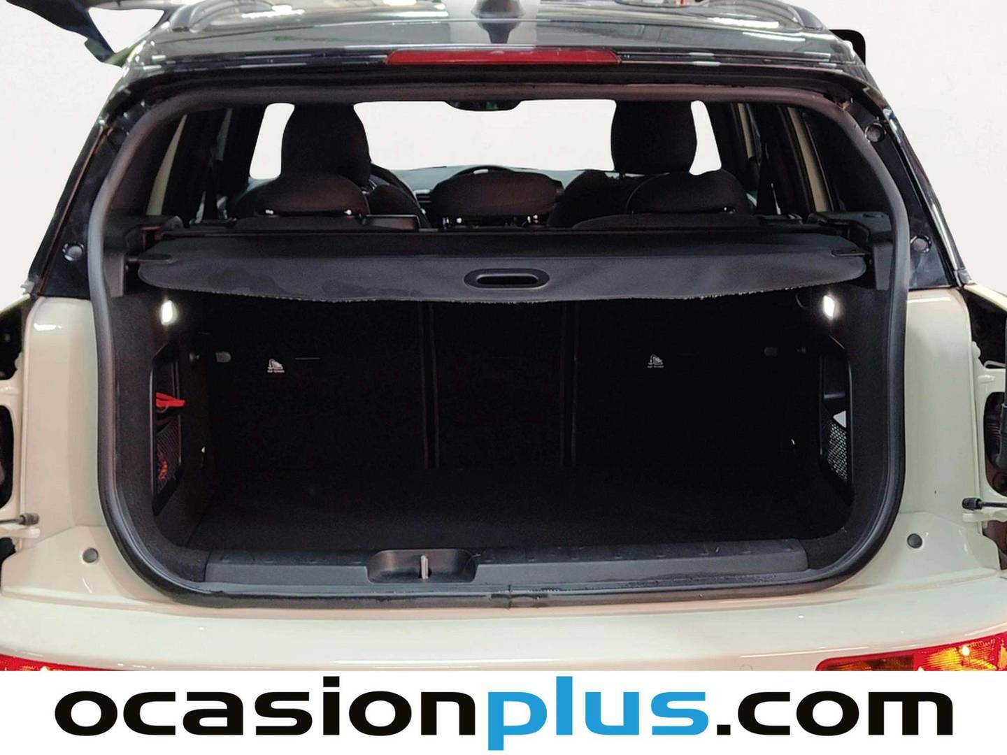 Fotos maletero Mini CLUBMAN Mini MINI Clubman Cooper D (150 CV)