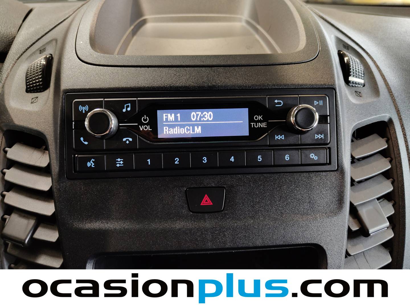 Foto Ford Tourneo Connect Ford Tourneo Connect 1.5 TDCI Trend (120 CV)