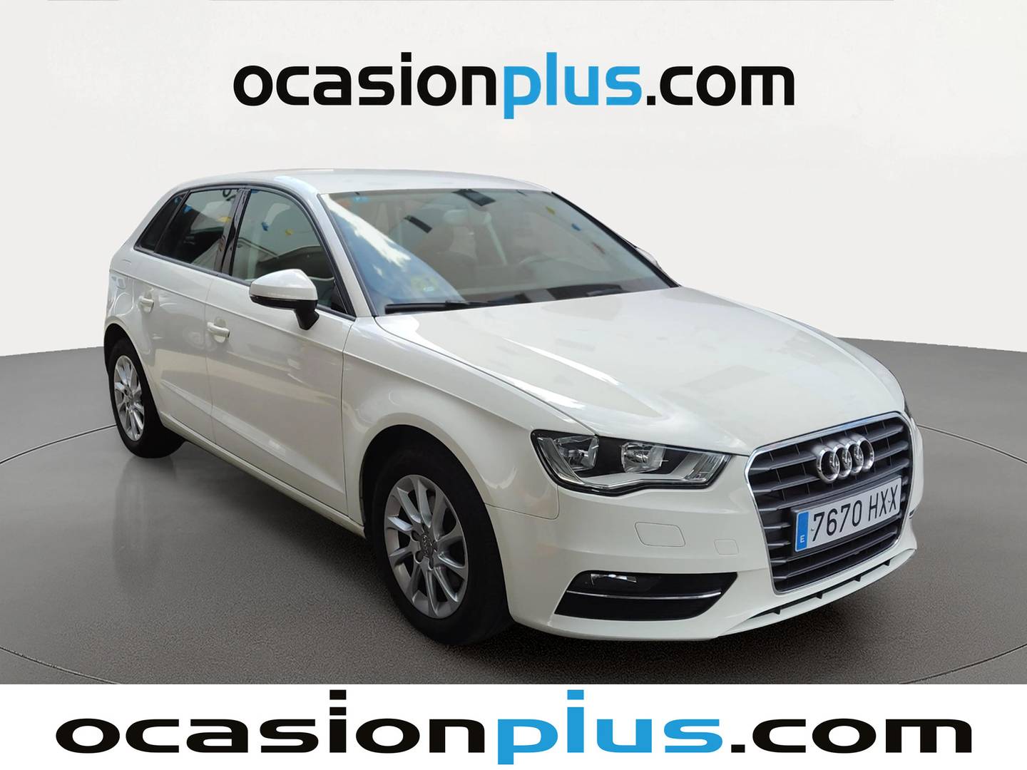 Foto delantera Audi A3 Audi A3 Sportback Attracted 1.6 TDI (105 CV) derecha