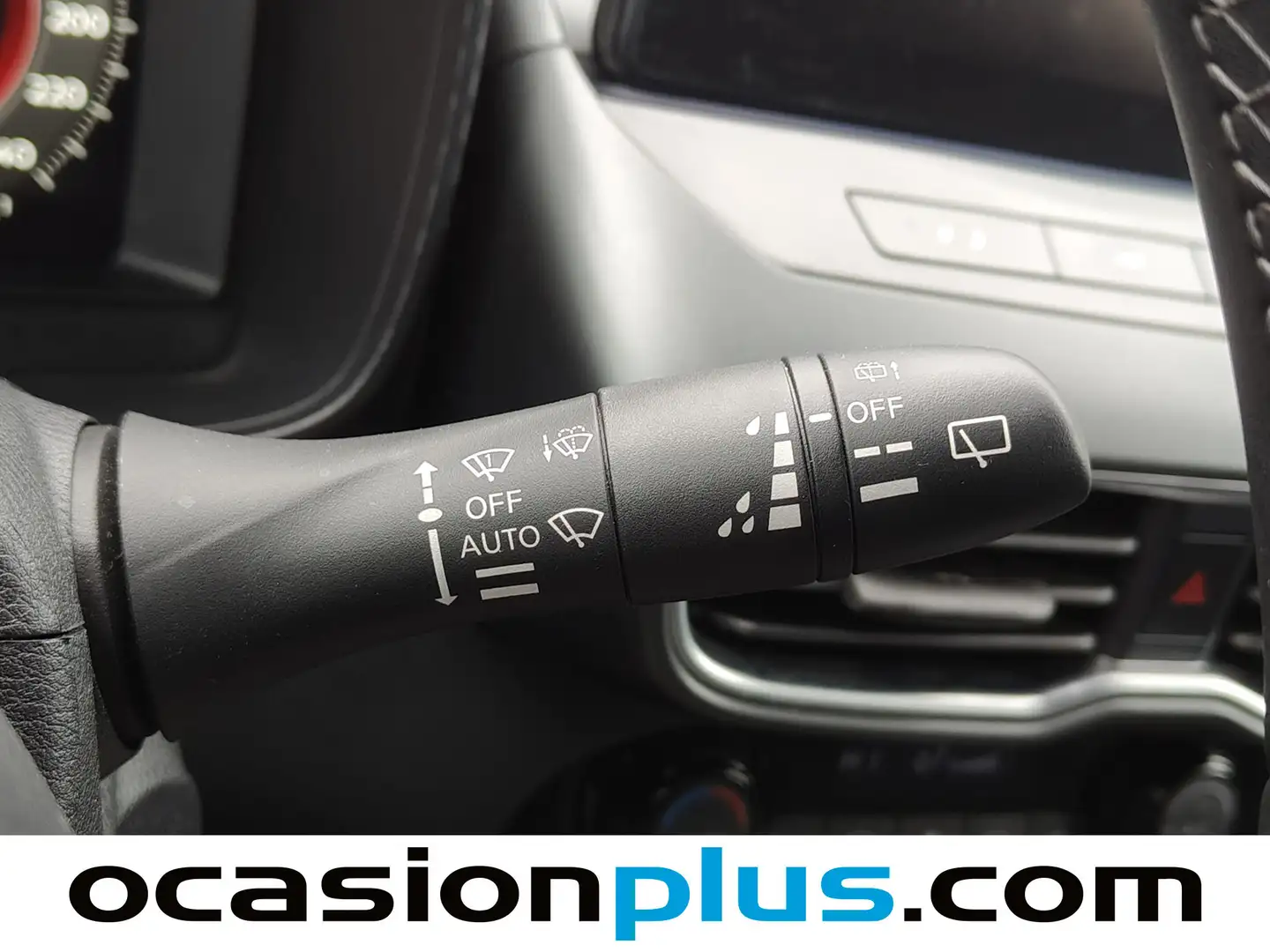 Foto Nissan JUKE Nissan Juke DIG-T N-Connecta 4x2 (114 CV)