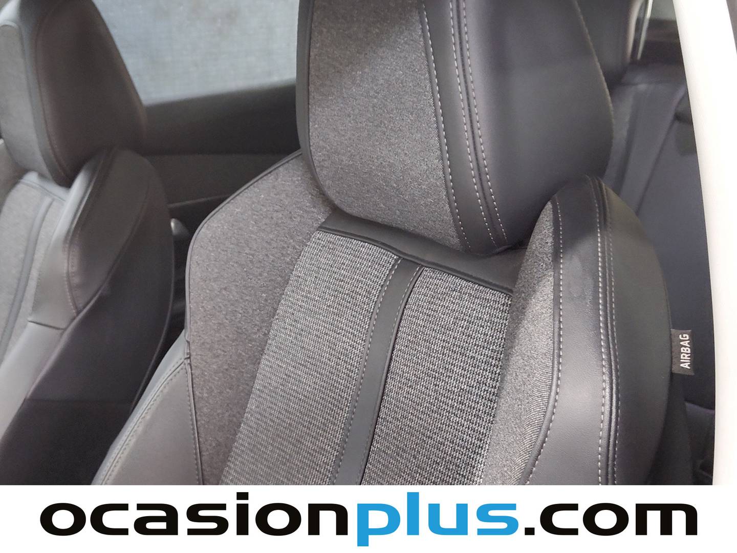 Equipamiento del Peugeot 3008 Peugeot 3008 BlueHDI 130 S&S Allure (130 CV)