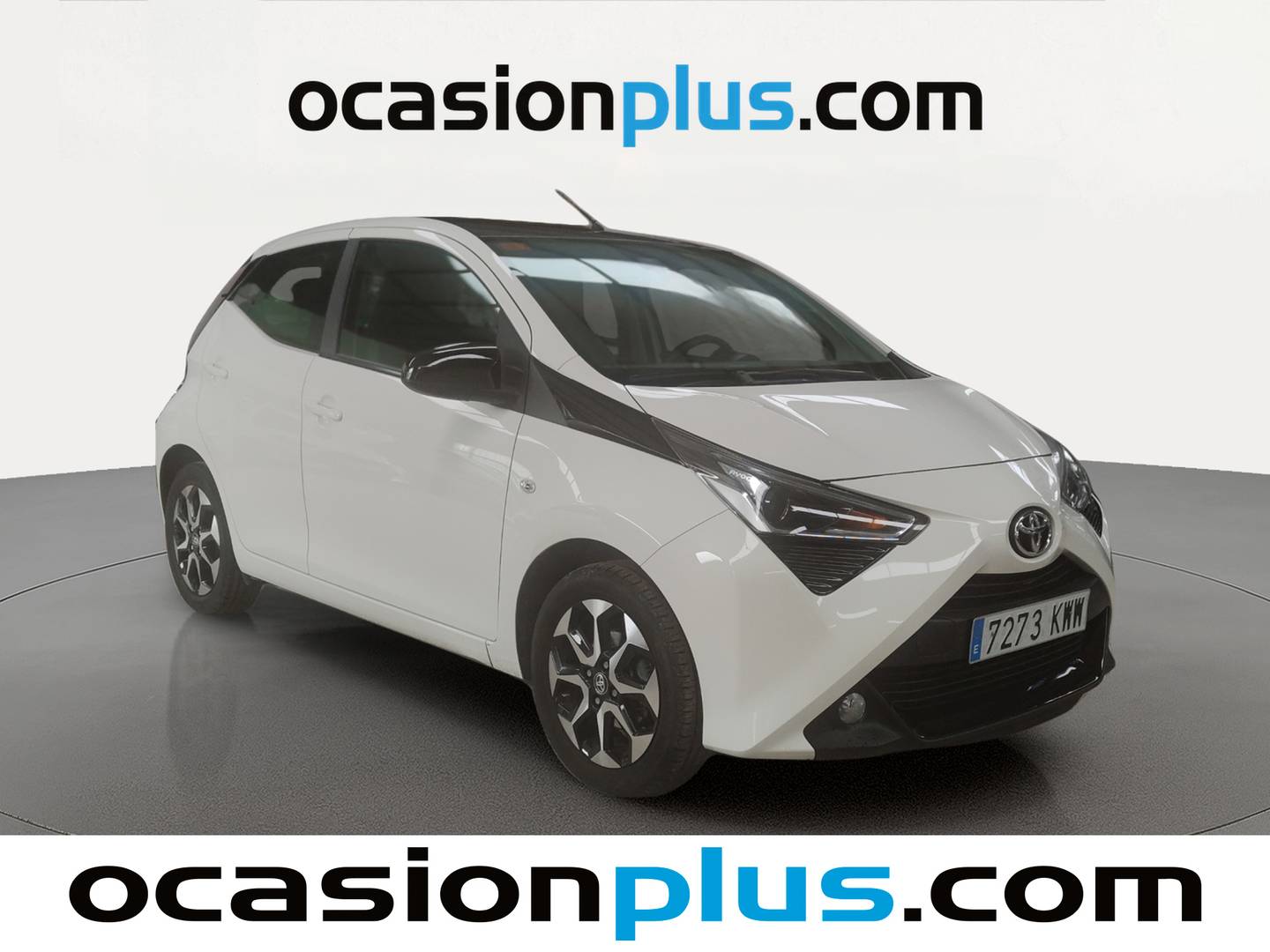 Foto delantera Toyota Aygo Toyota Aygo 1.0 VVT-i x-clusiv (72 CV) derecha