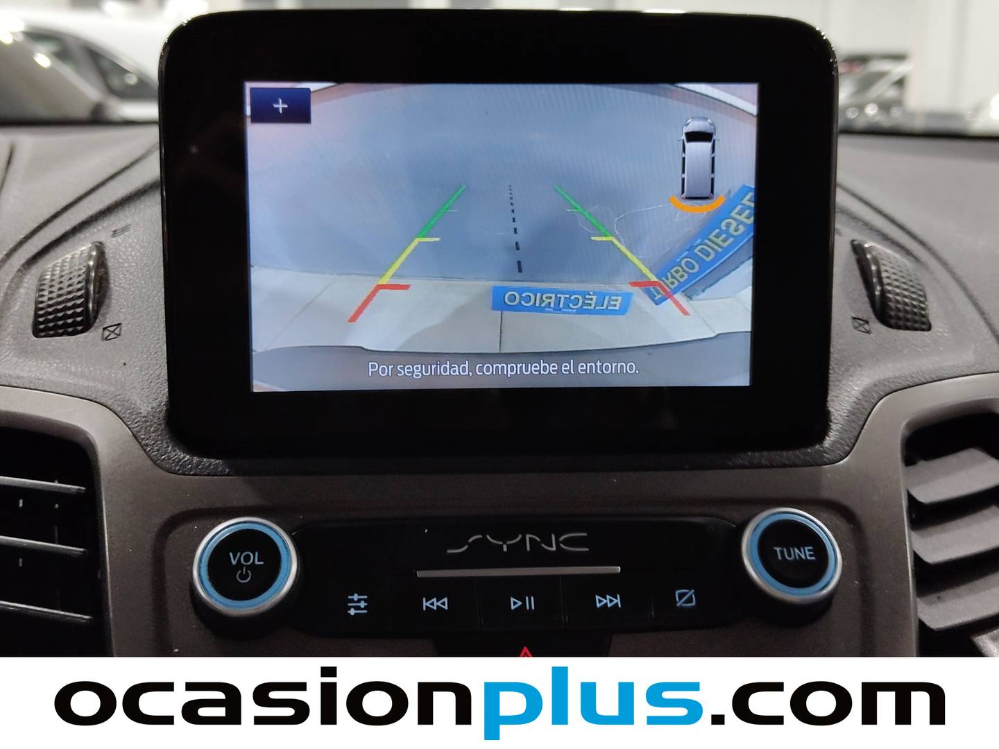 Extras y acabados del Ford Transit Connect Ford Transit Connect 1.5 TDCi Trend 220 L1 (100 CV)