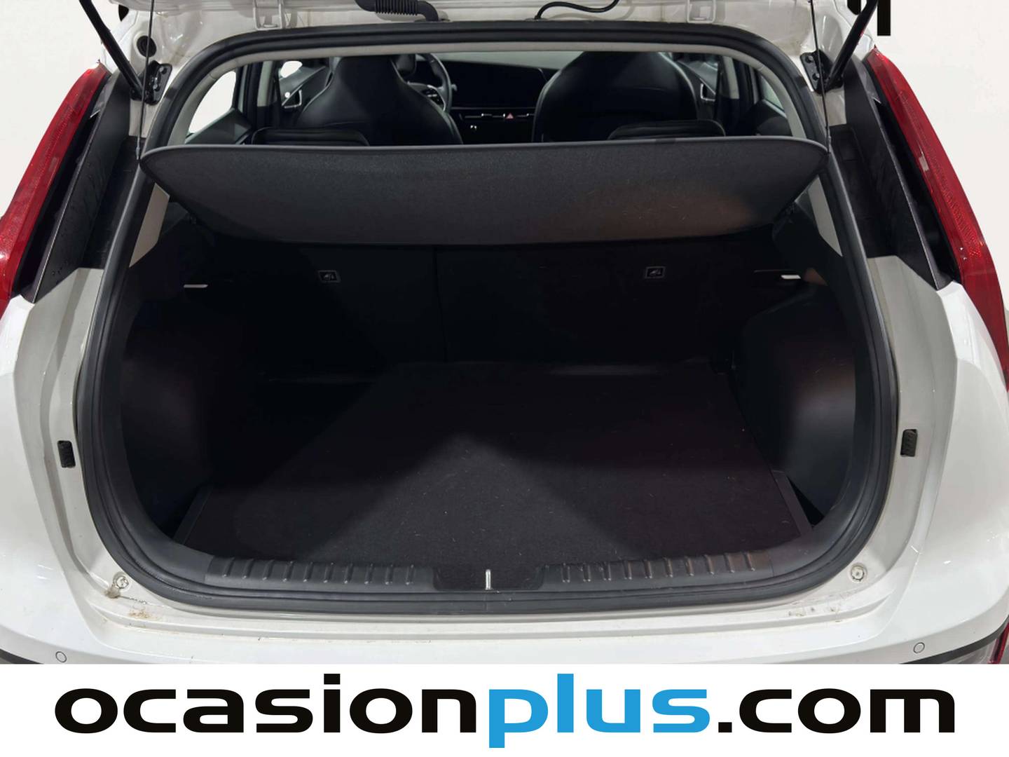 Foto KIA Niro Kia Niro 1.6 GDi HEV Drive (129 CV)