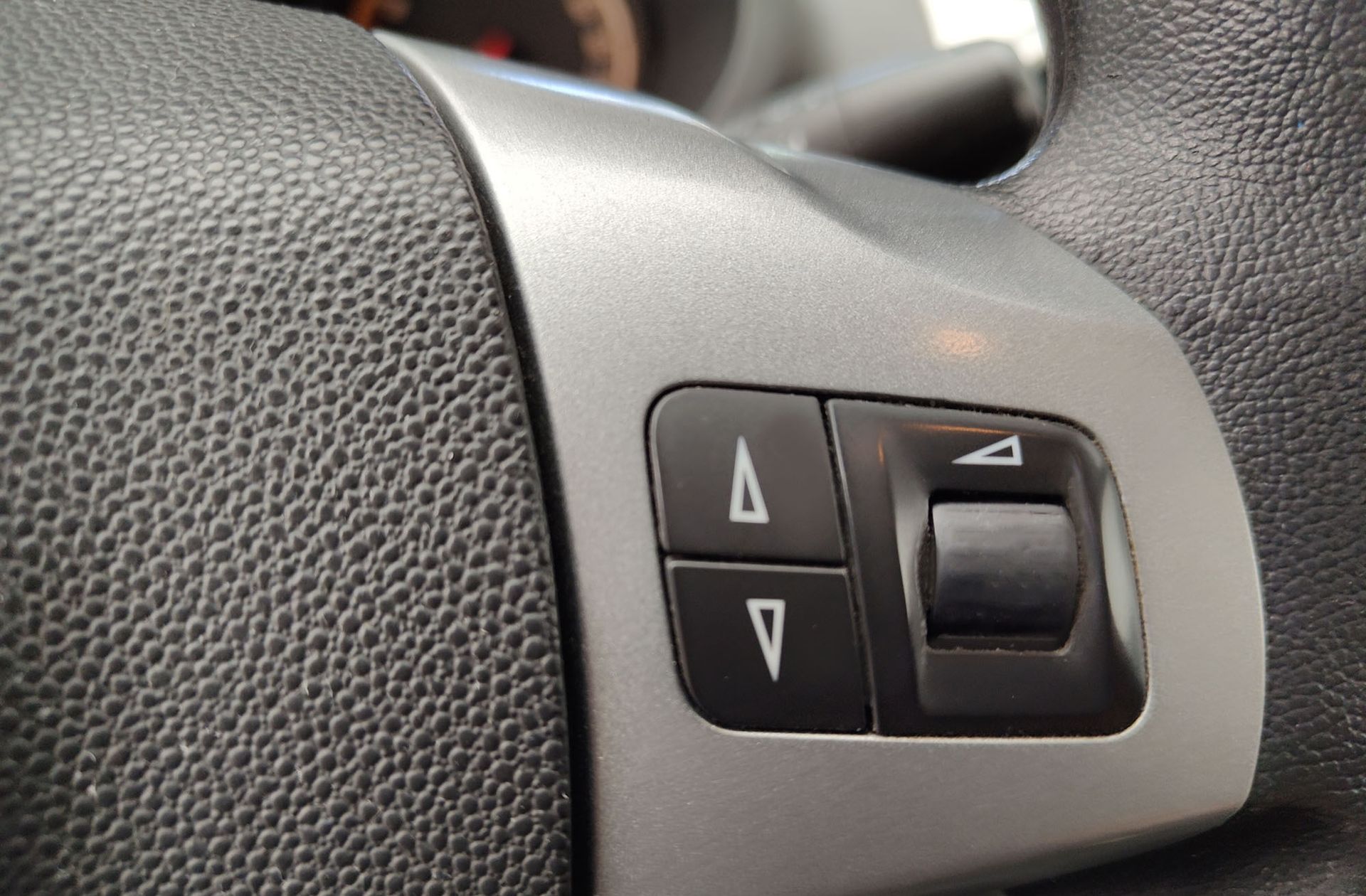 Opel Corsa 1.3 CDTi Expression - foto 21