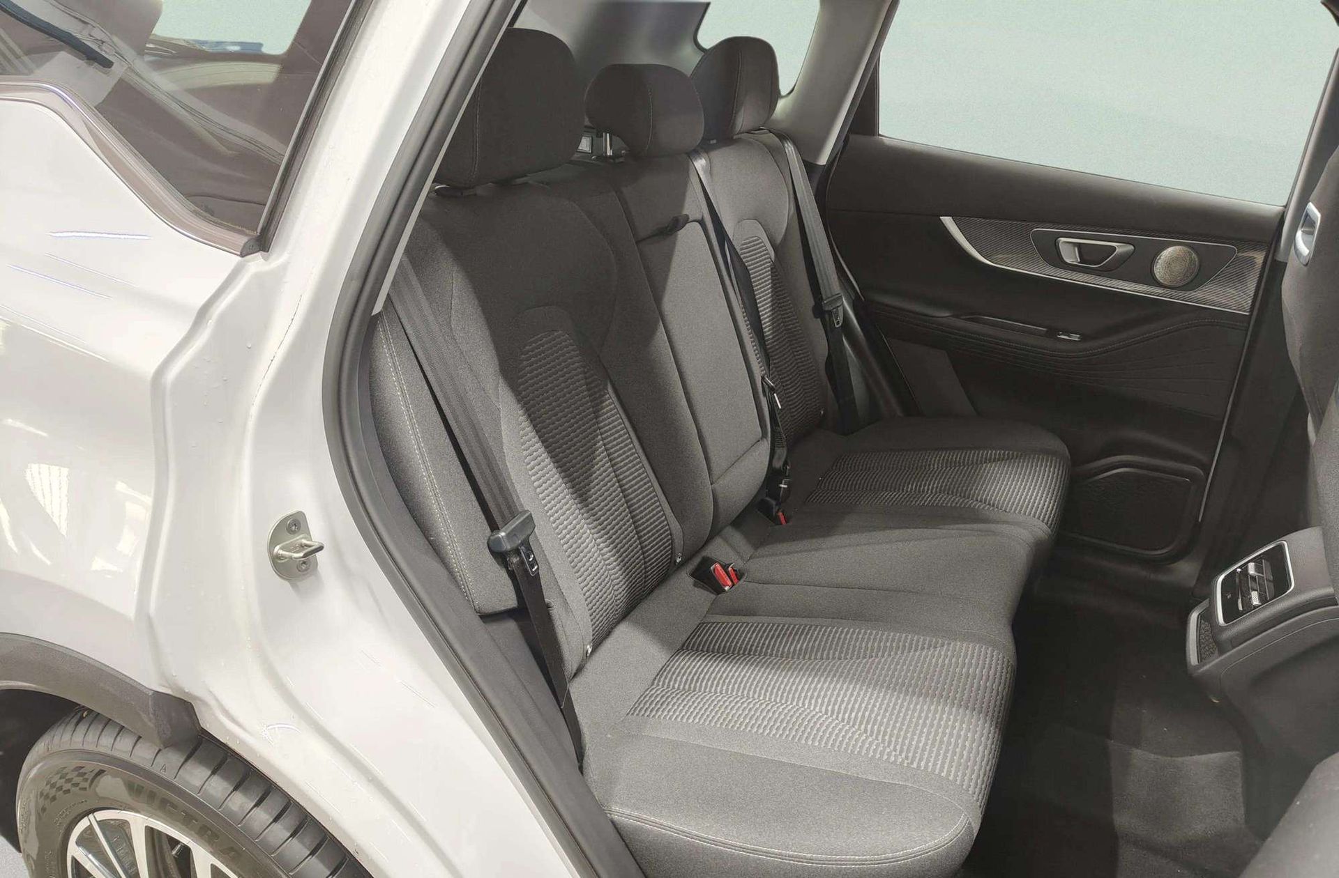 Ebro s700 1.6 T-GDi Comfort DCT - foto 17