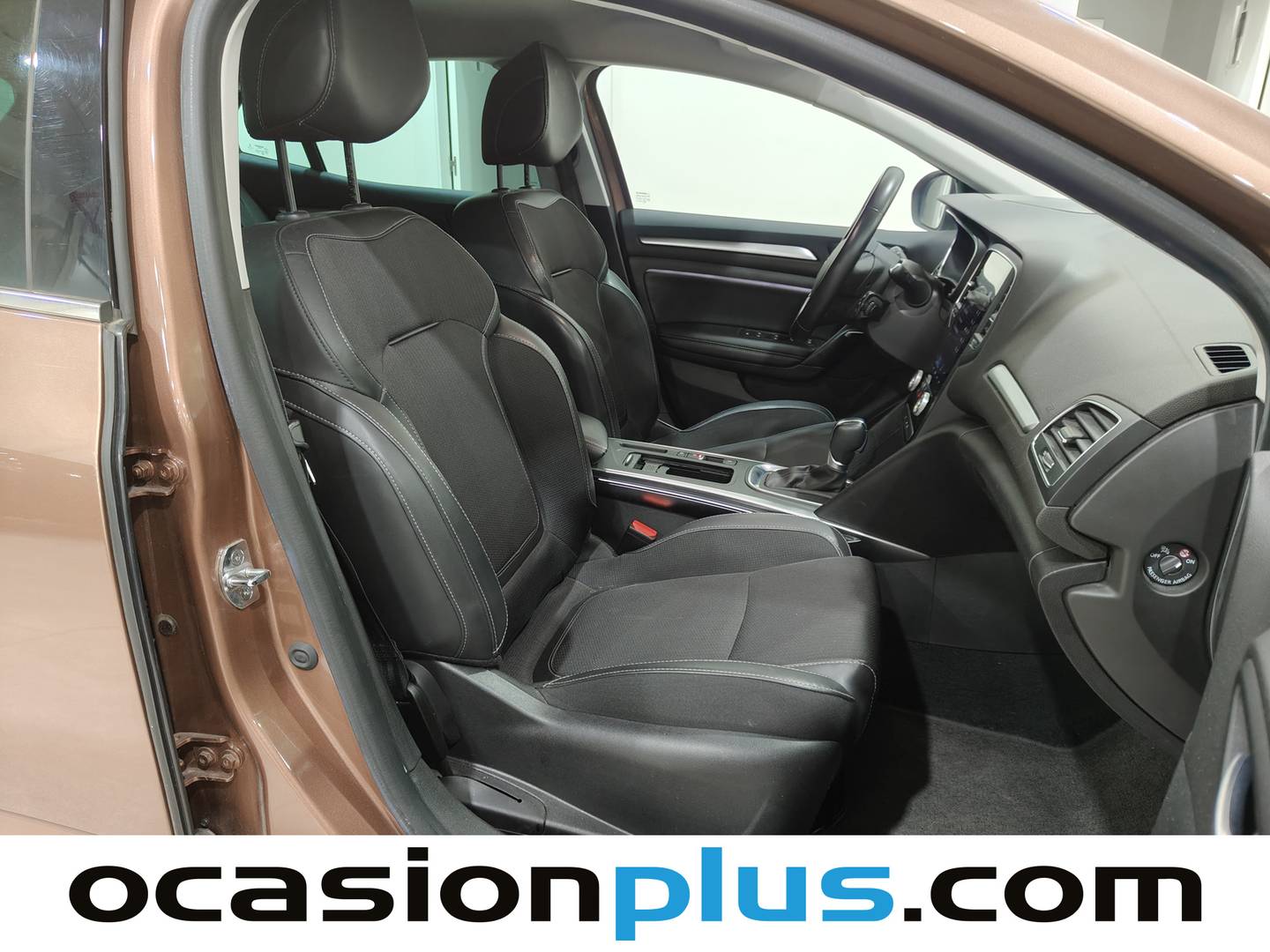 Renault Mégane Renault Megane Zen TCe (140 CV) EDC GPF automático
