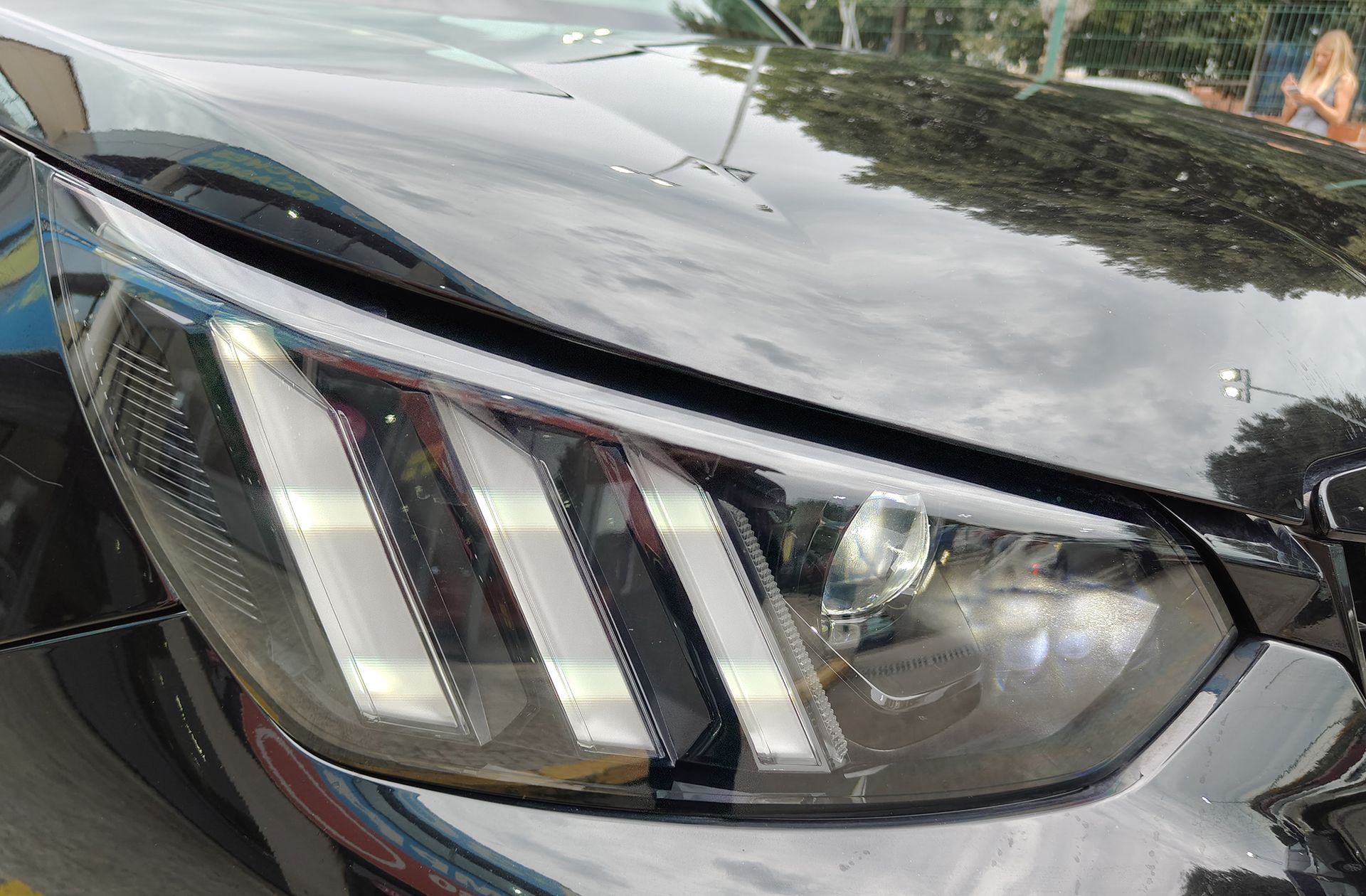 Peugeot 2008 PureTech 130 GT EAT8 - foto 16