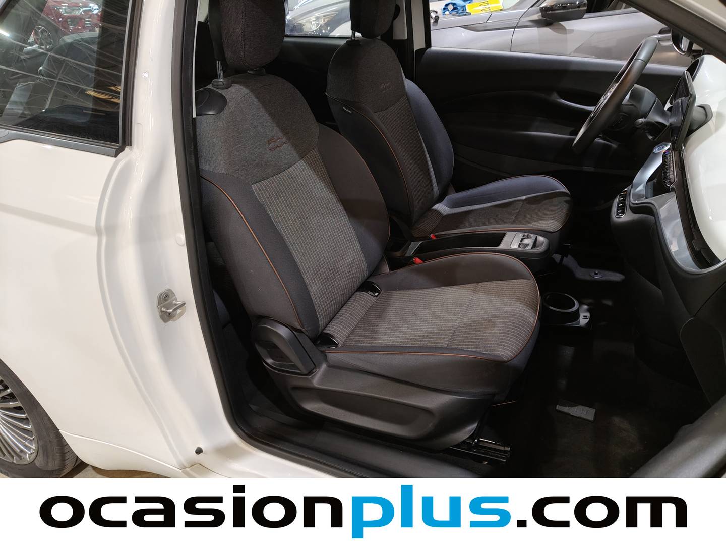 Fotos maletero Fiat 500 Fiat 500 Electrico Icon Hb 320km (118 CV)