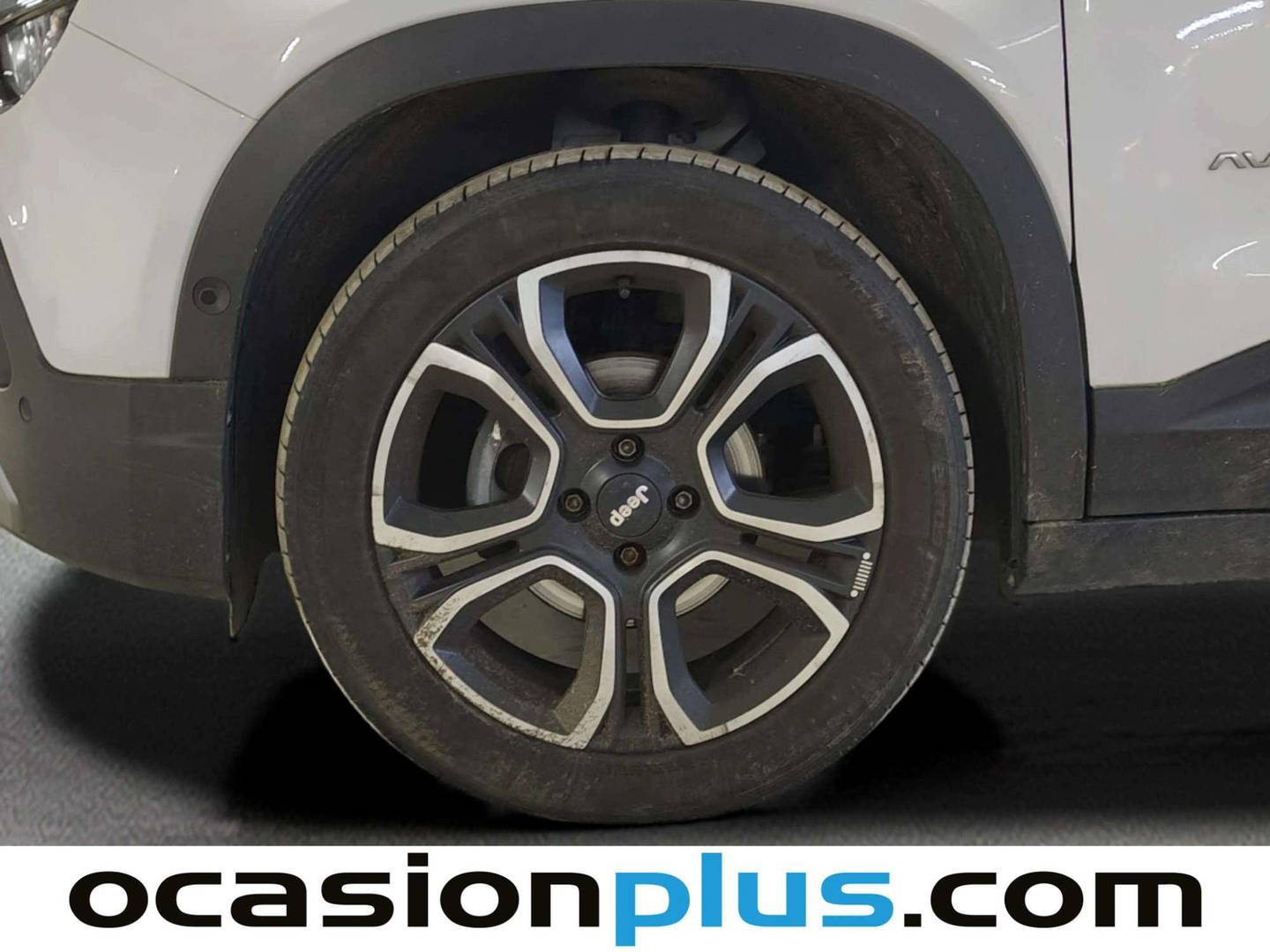 Foto Jeep Avenger Jeep Avenger 1.2 G Summit (100 CV)