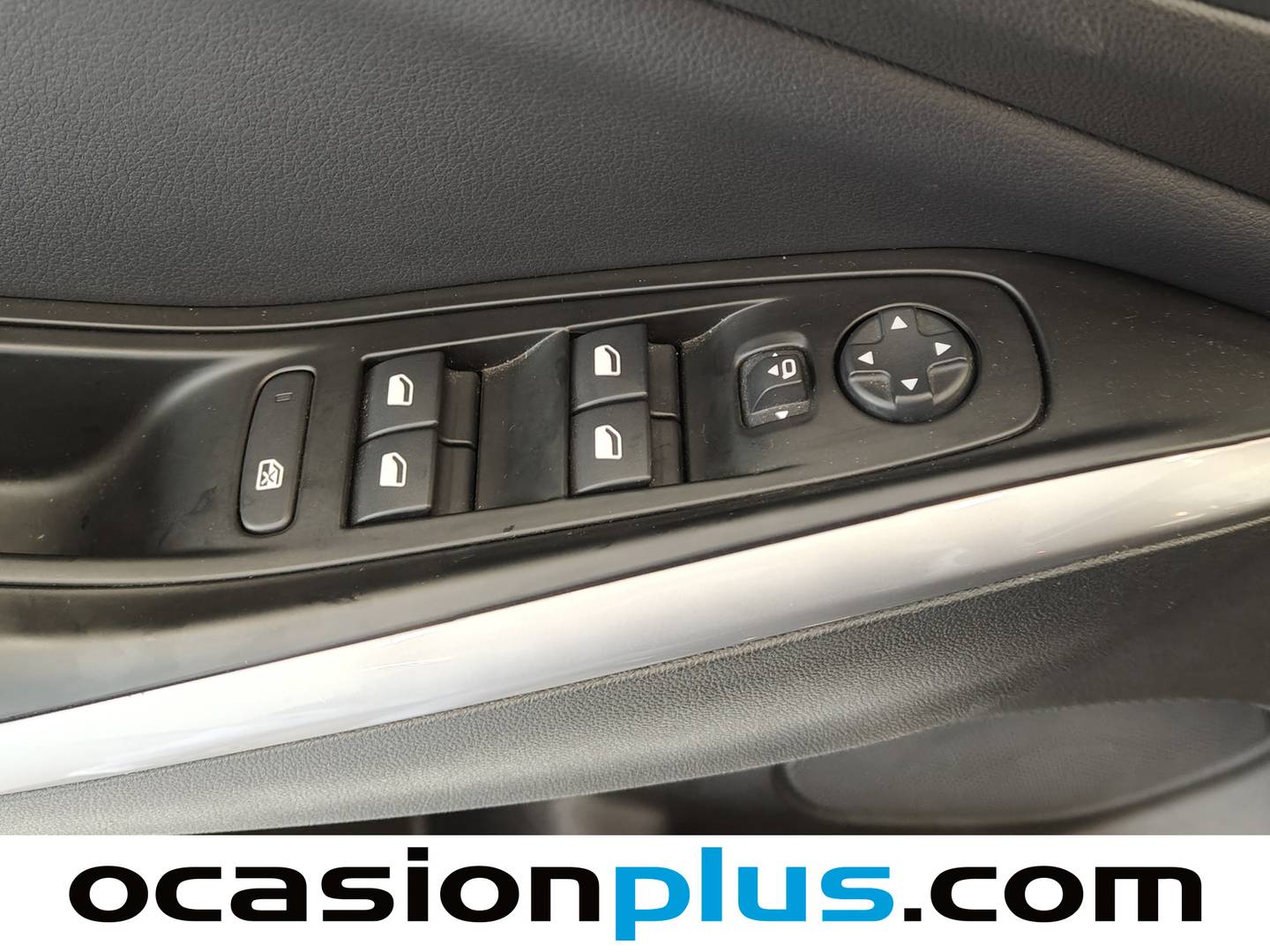 Foto Opel Grandland PHEV Opel Grandland 1.6 Turbo PHEV GS Auto  (224 CV)