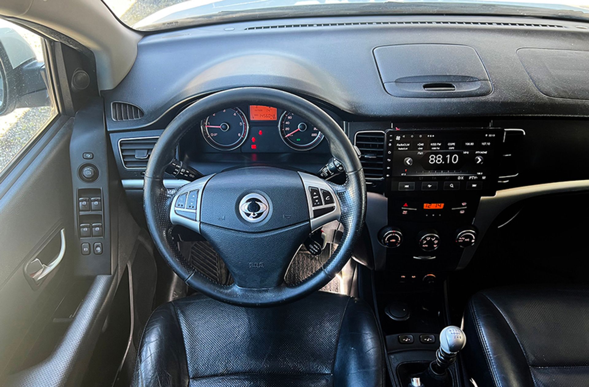 SsangYong Korando D20T Limited 4x2 - foto 19