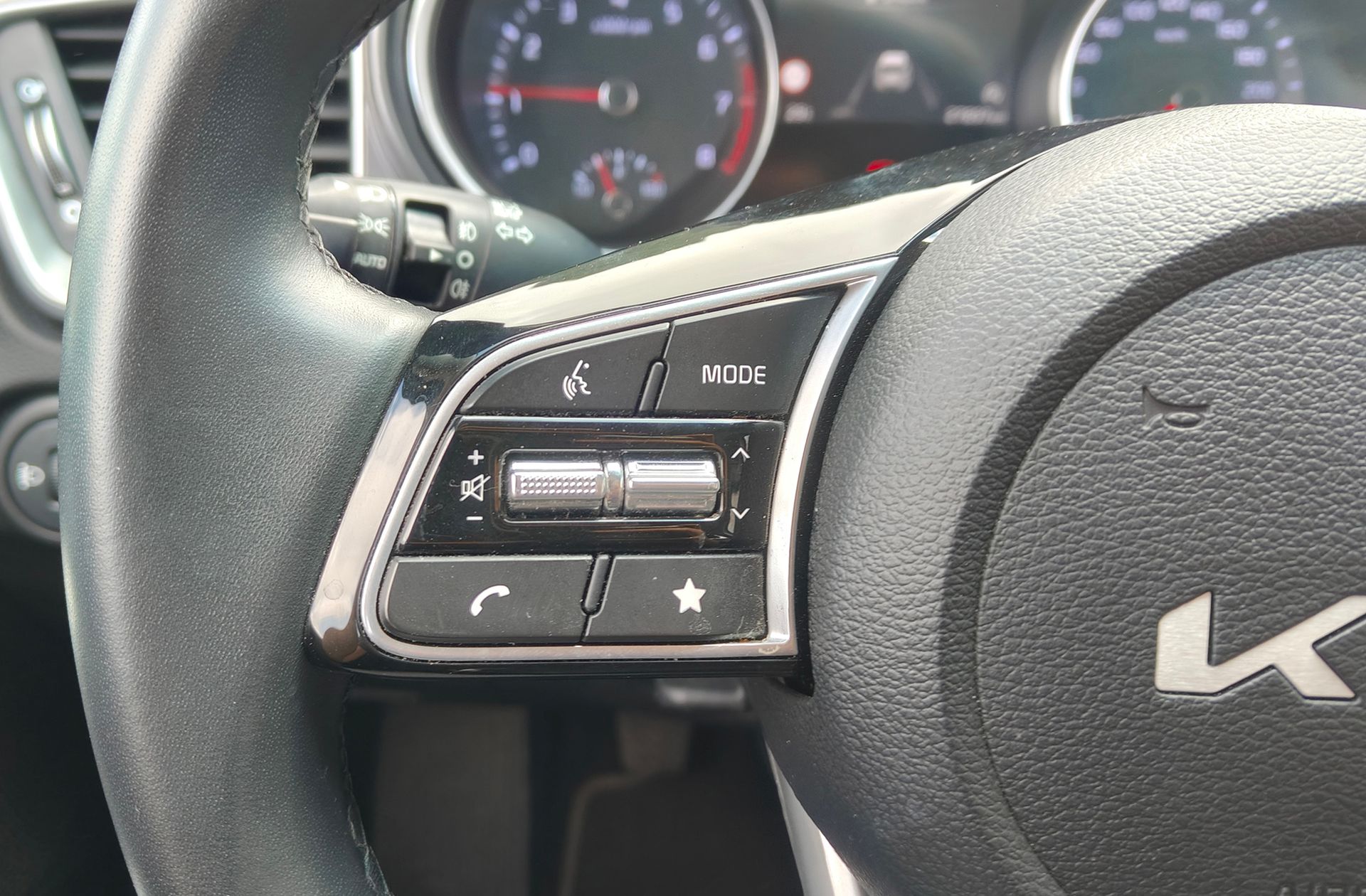 Kia XCeed 1.0 T-GDi Drive - foto 25