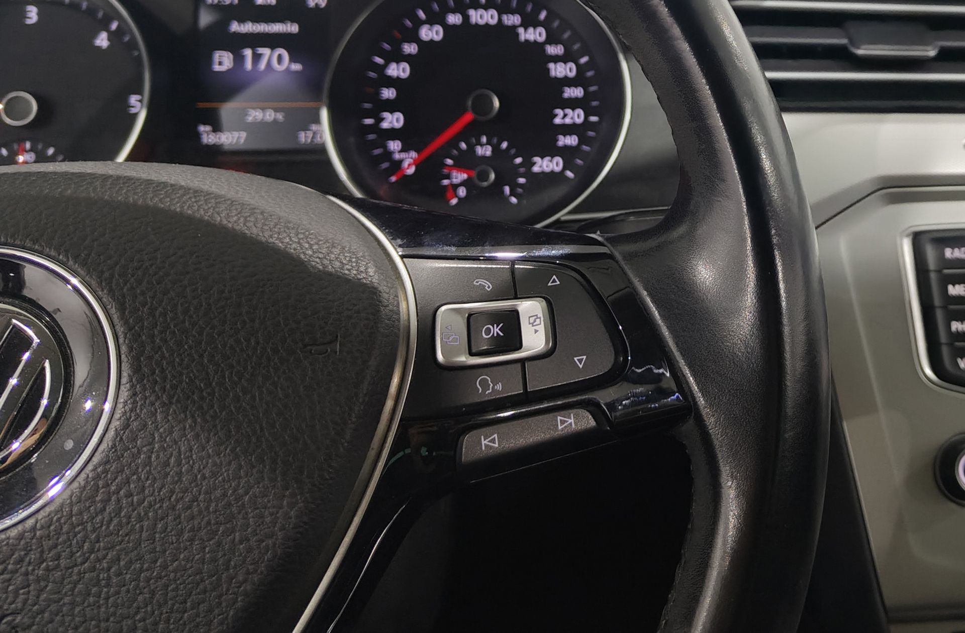 Volkswagen Passat Variant Advance 1.6 TDI BMT - foto 26