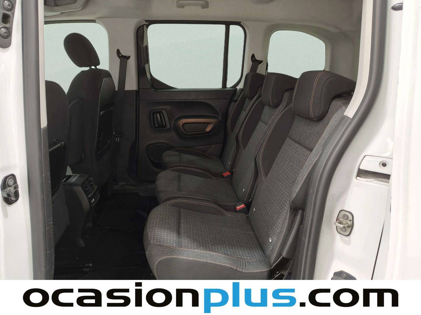 Foto Peugeot Rifter Peugeot Rifter BlueHDi 100 GT Line Standard (100 CV)