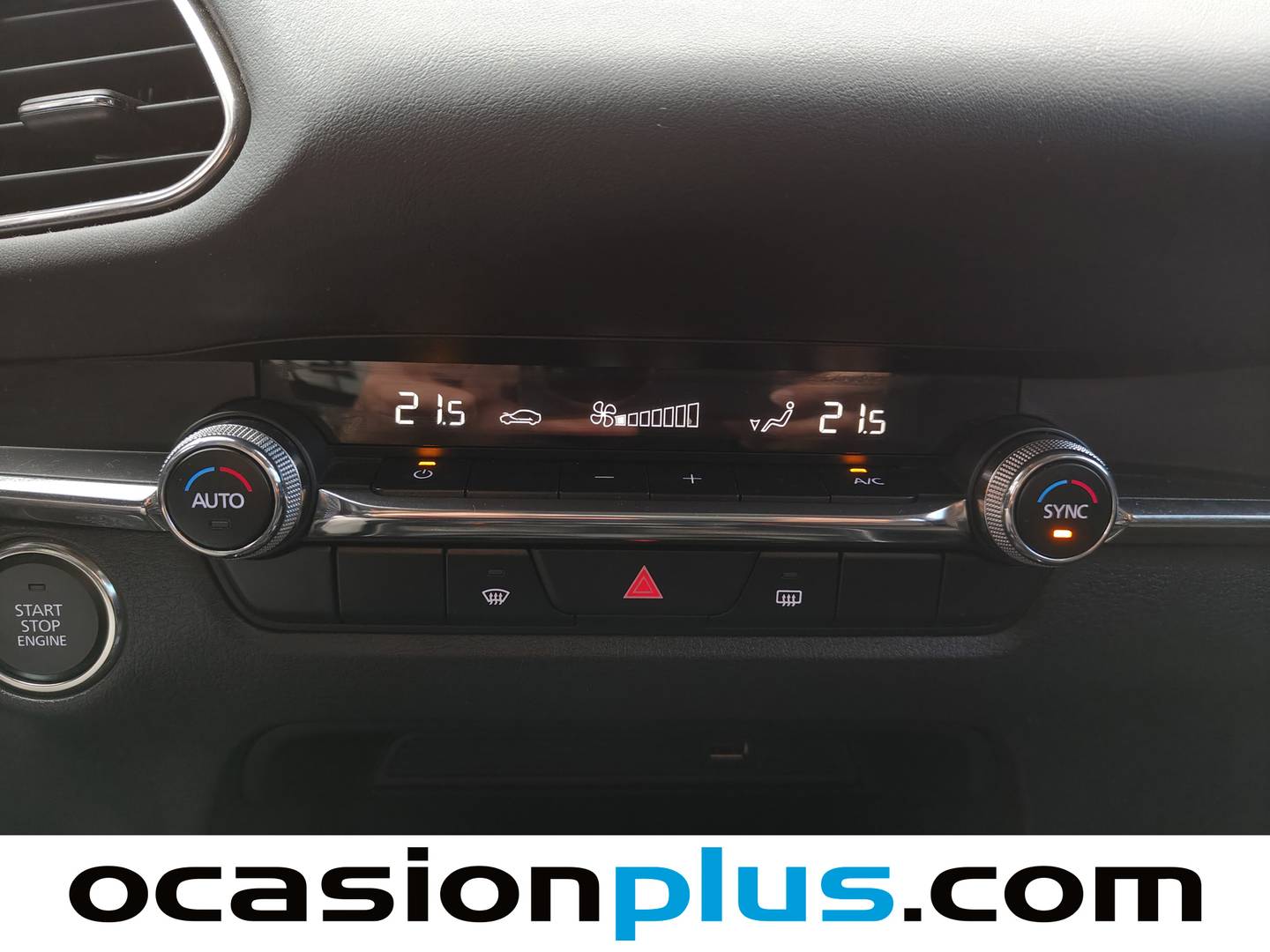 Foto Mazda CX-30 Mazda CX-30 2.0 Skyactiv-G Zenith 2WD AT (122 CV)