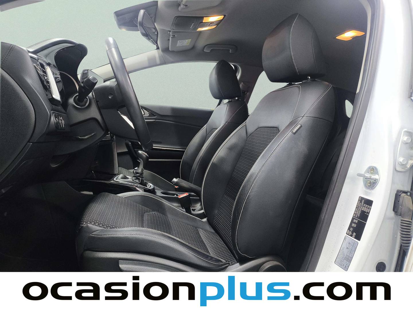 Foto asientos delanteros KIA Ceed Kia Ceed 1.0 T-GDi Tech (120 CV)