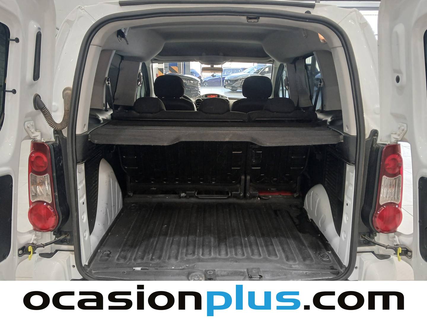 Foto asientos traseros Citroën Berlingo Citroen Berlingo Combi BlueHDi 75 Multispace Live Edition (75 CV)