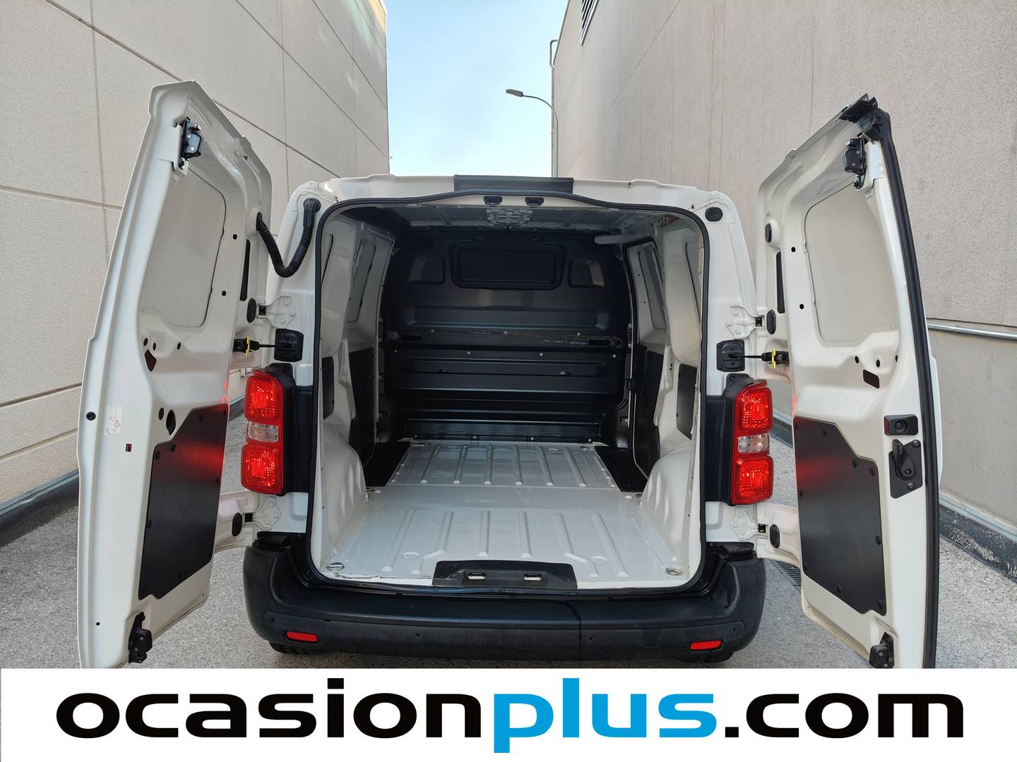 Foto asientos traseros Opel Vivaro Opel Vivaro Furgon 1.5 Diesel M Standard Select (120 CV)