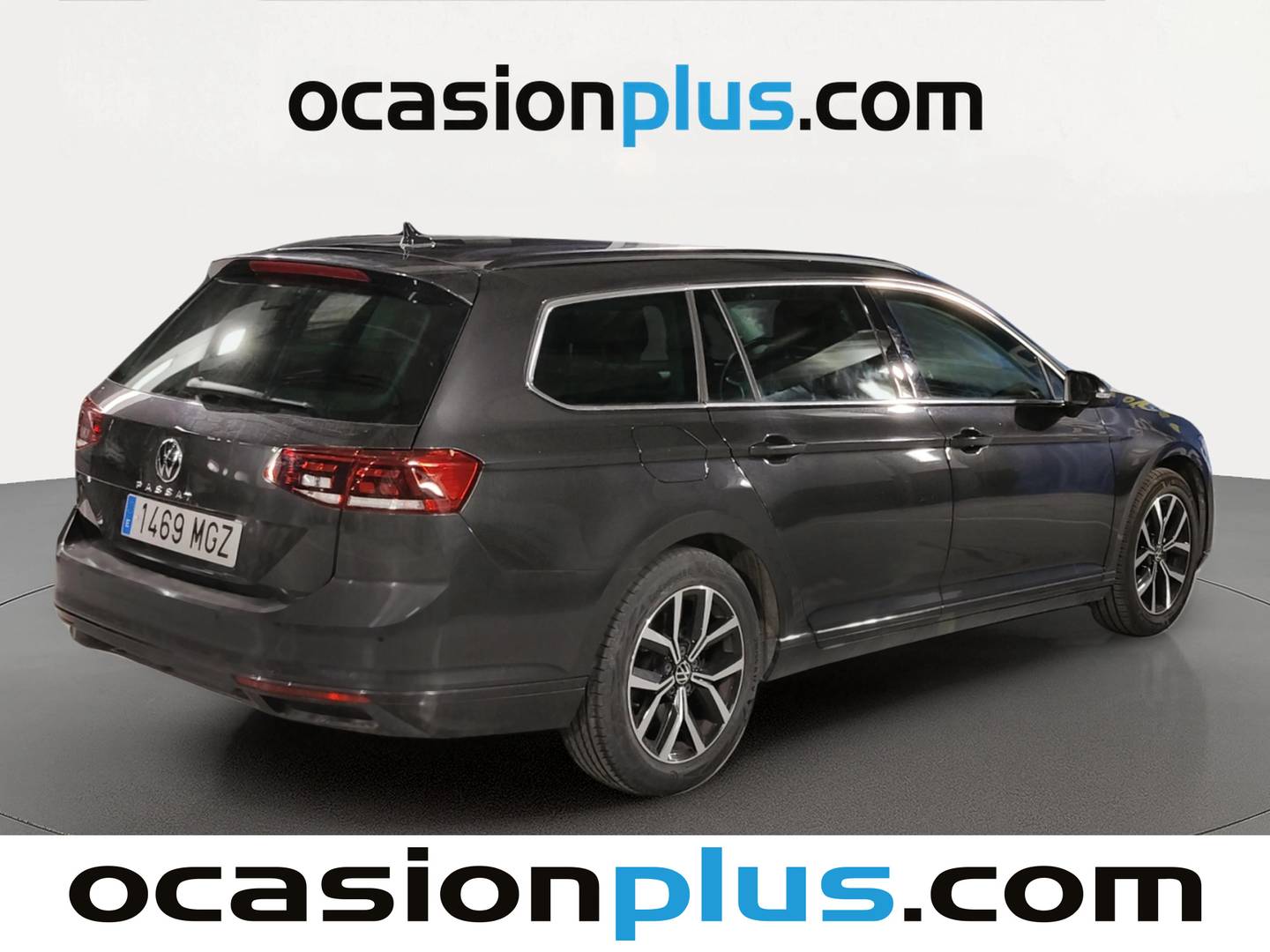 Foto trasera Volkswagen Passat Volkswagen Passat Variant Executive 1.5 TSI (150 CV) DSG derecha
