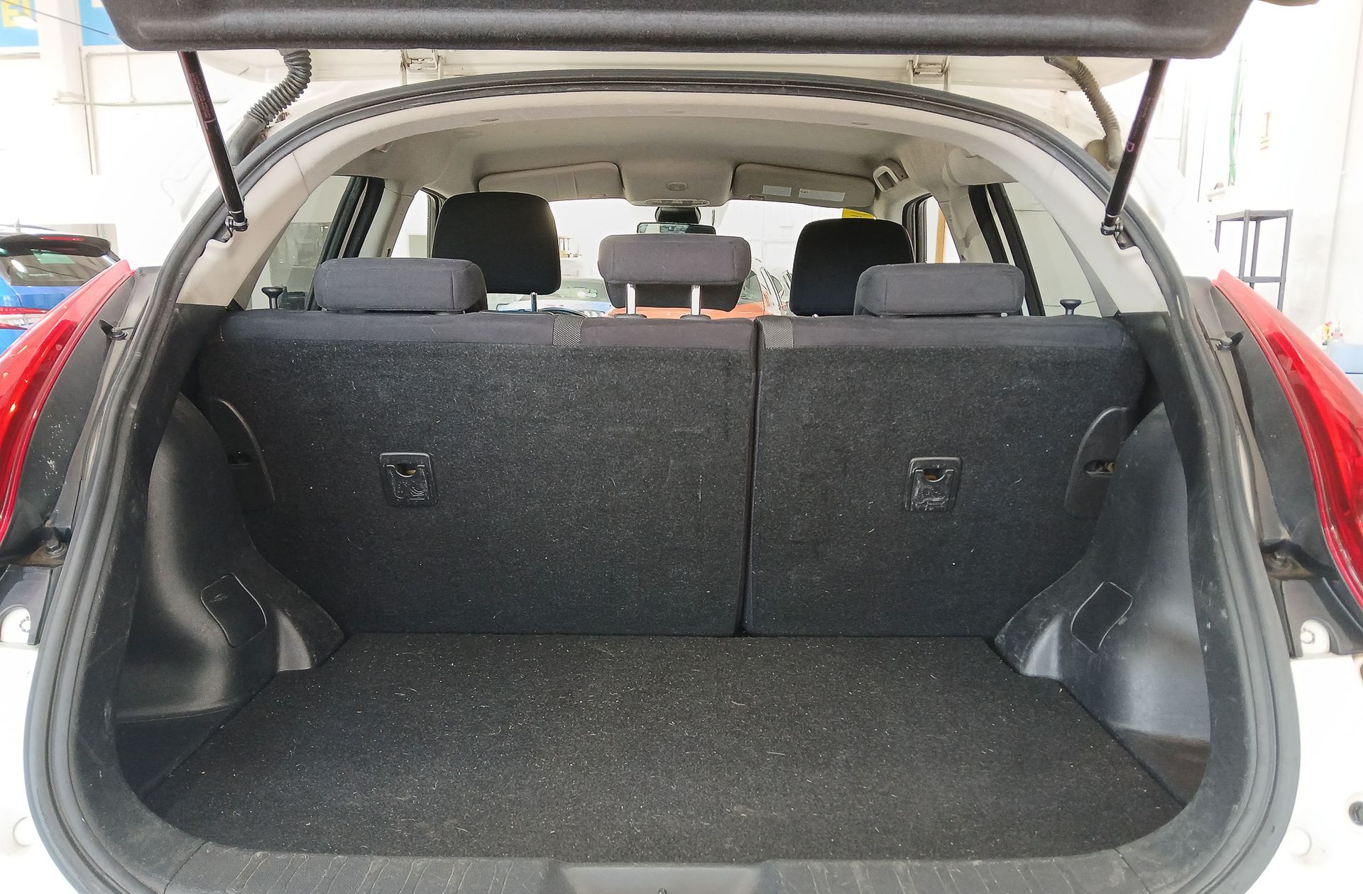 Nissan Juke 1.5 dCi Tekna Premium 4x2 - foto 14