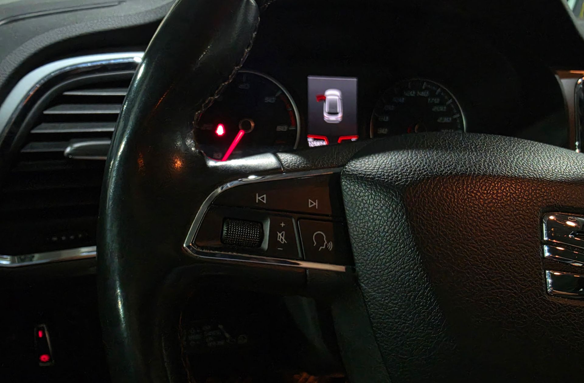 SEAT Ateca 1.6 TDI Ecomotive Style - foto 27