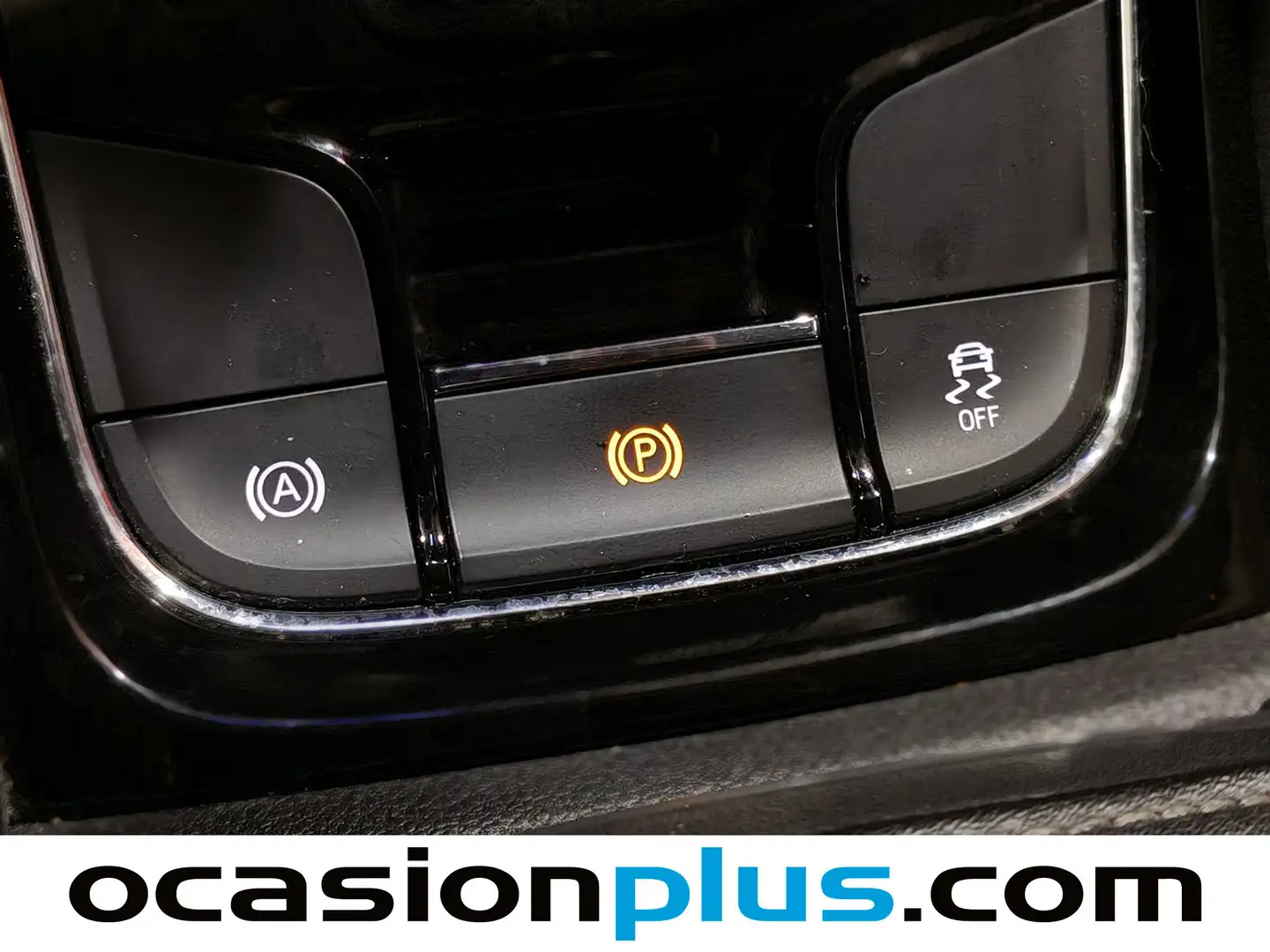 Foto Skoda Karoq Skoda Karoq 1.5 TSI ACT Ambition DSG (150 CV)