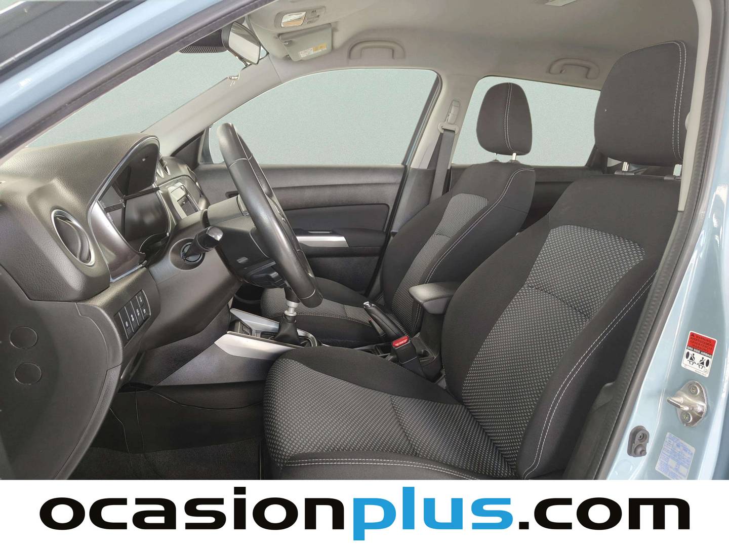 Foto asientos delanteros Suzuki Vitara Suzuki Vitara 1.4 Turbo Mild Hybrid GLE (129 CV)