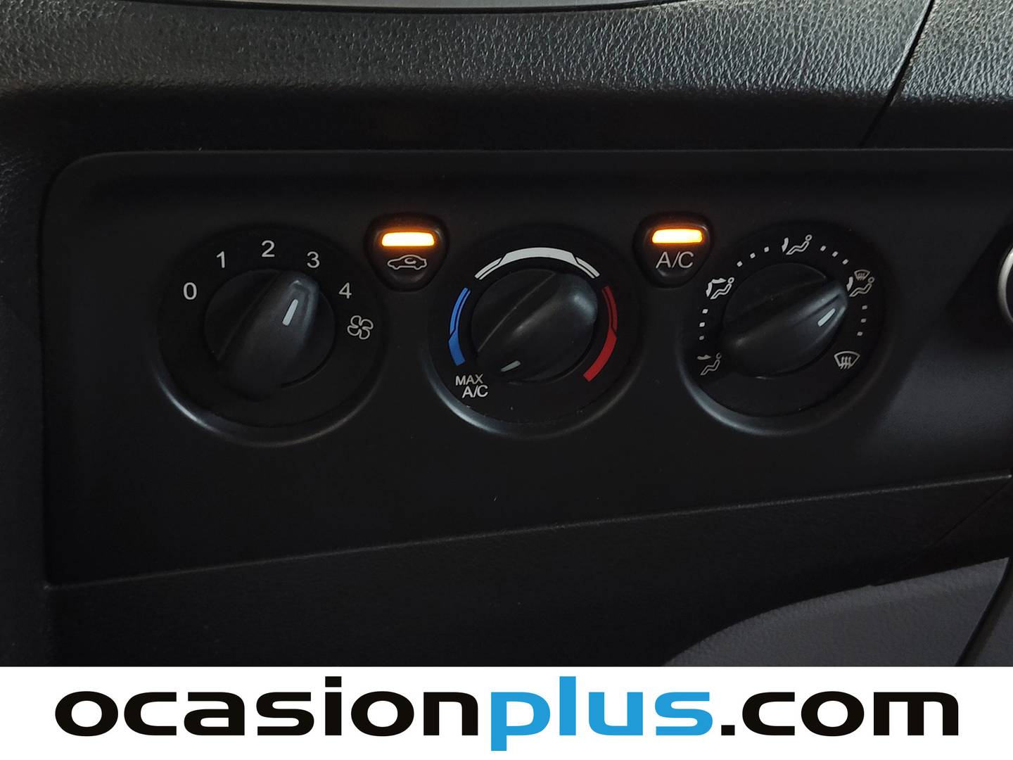 Extras del Ford Transit Custom Ford Transit Custom Furgon 2.0 TDCI 270 L1 Trend (105 CV)