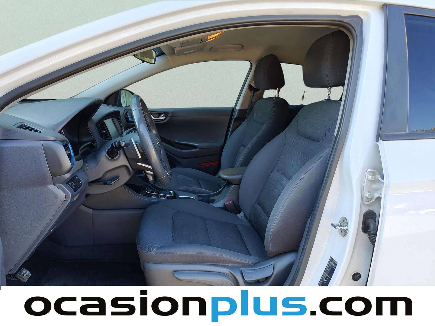 Foto asientos delanteros Hyundai IONIQ Hyundai Ioniq 1.6 GDI HEV Klass DCT (141 CV)