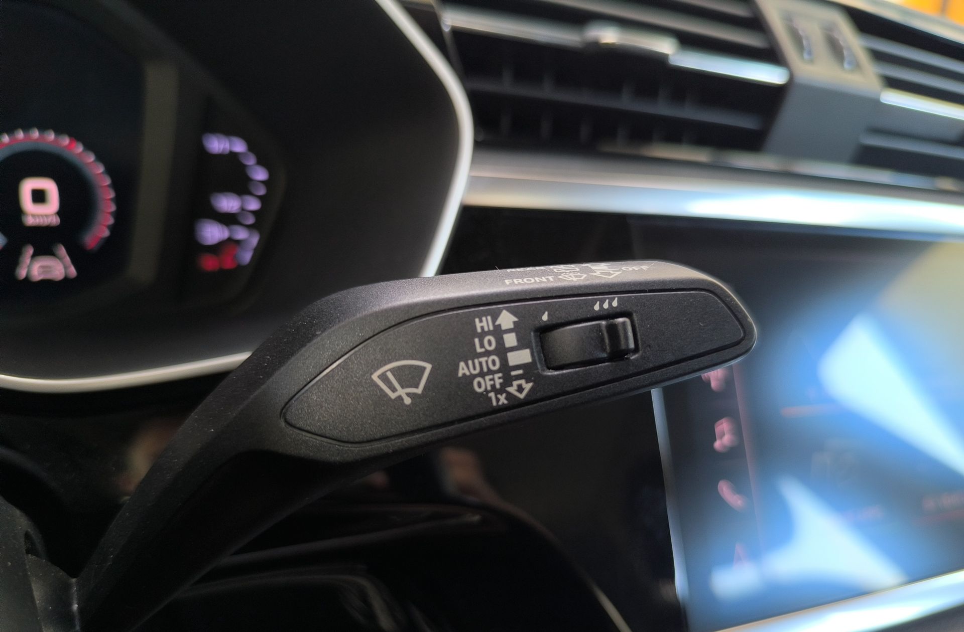 Audi Q3 Advanced 35 TFSI S-Tronic - foto 31