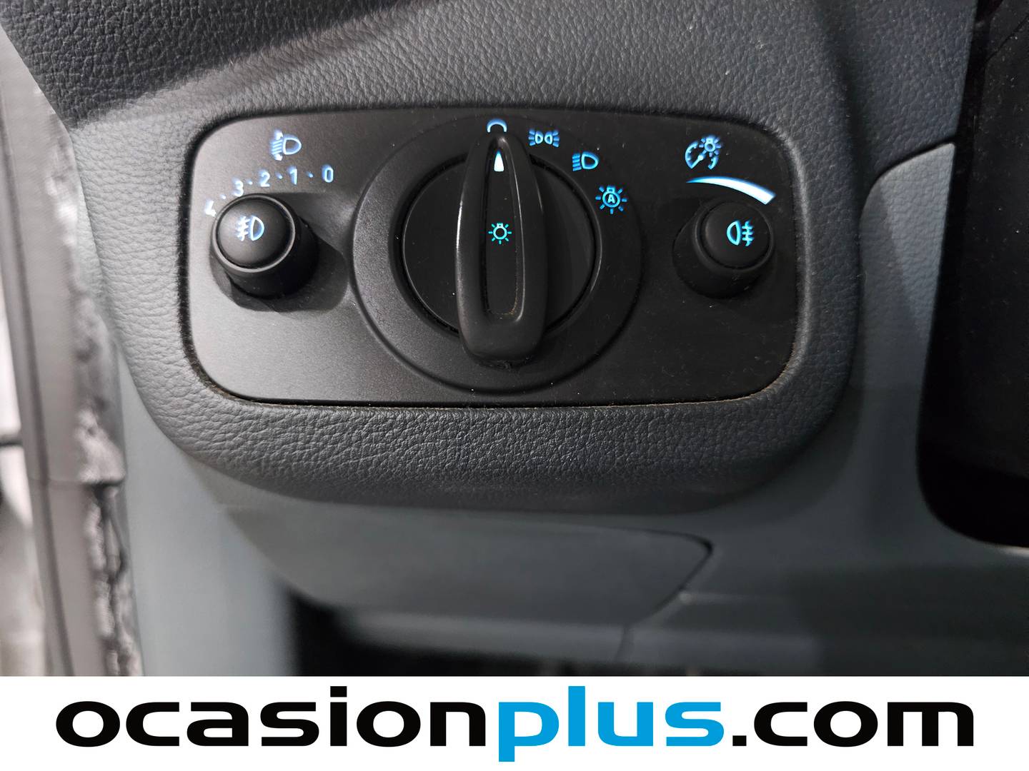 Extras y acabados del Ford C-Max Ford C-Max 1.0 EcoBoost S&S Trend (125 CV)