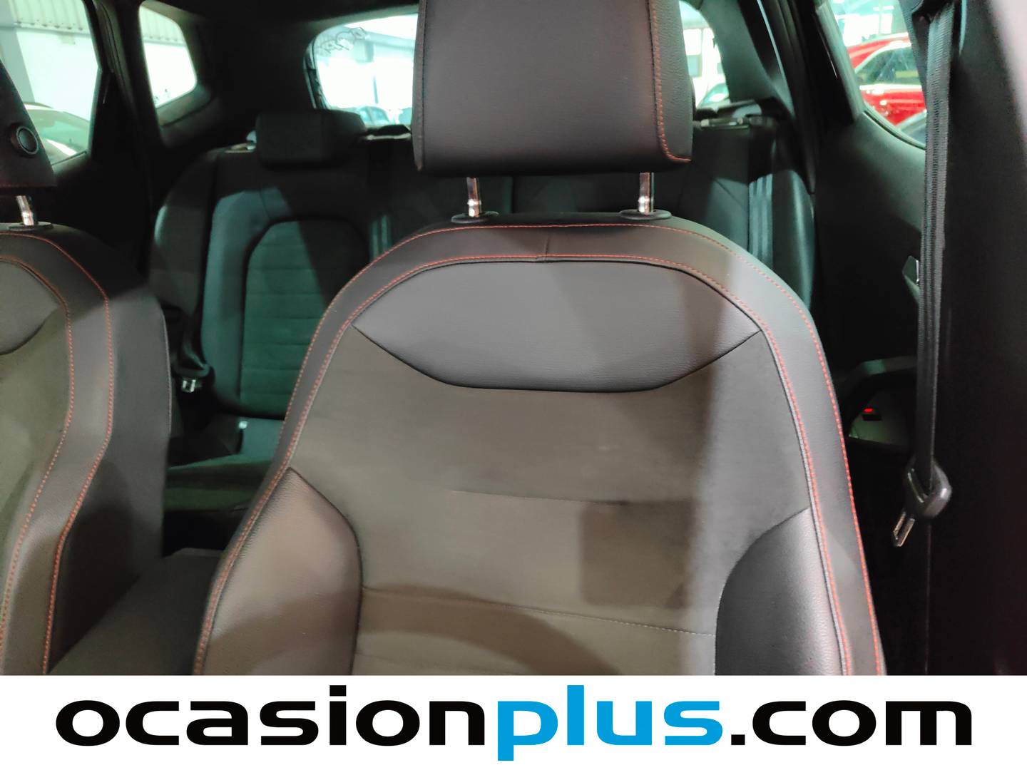 Extras y acabados del Seat Arona Seat Arona 1.0 TSI FR XL RX (110 CV)