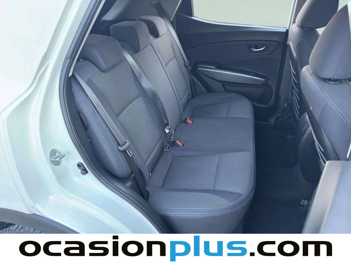 Foto SsangYong Tivoli Ssangyong Tivoli G12T Urban Plus (128 CV)