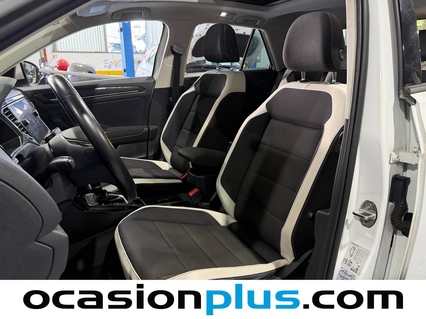 Foto asientos traseros Volkswagen T-Roc Volkswagen T-Roc Sport 2.0 TSI 4Motion (190 CV) DSG